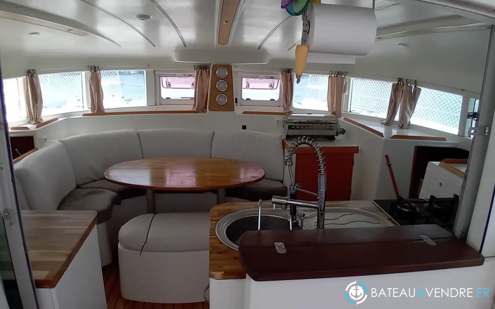 slider 26 Lagoon 380