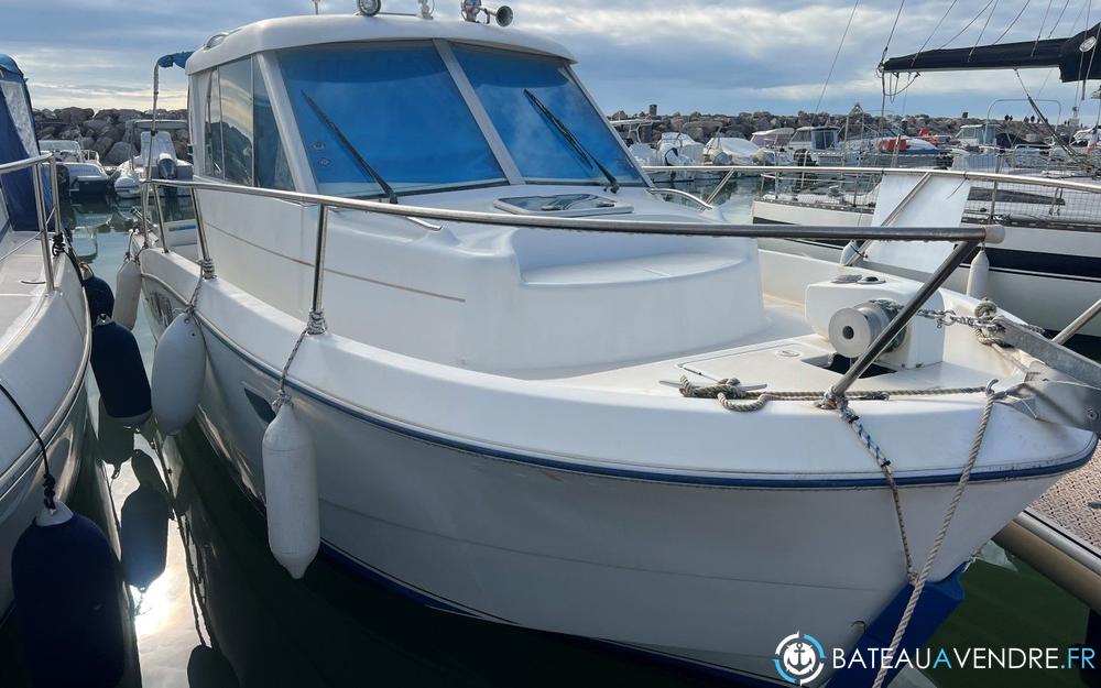 Beneteau Antares 760  photo 2