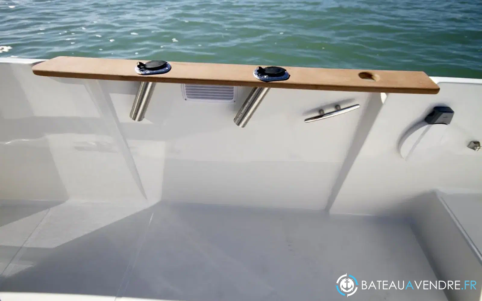 slider 18 Ocqueteau Ostrea 600 Timonier