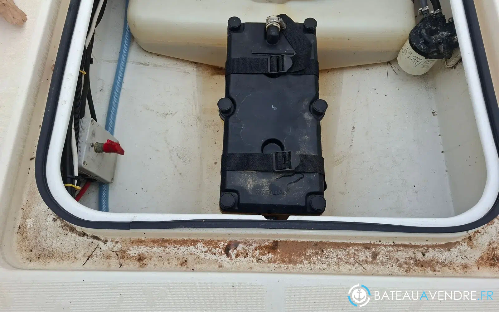 slider 14 Beneteau Flyer 550 Cabine