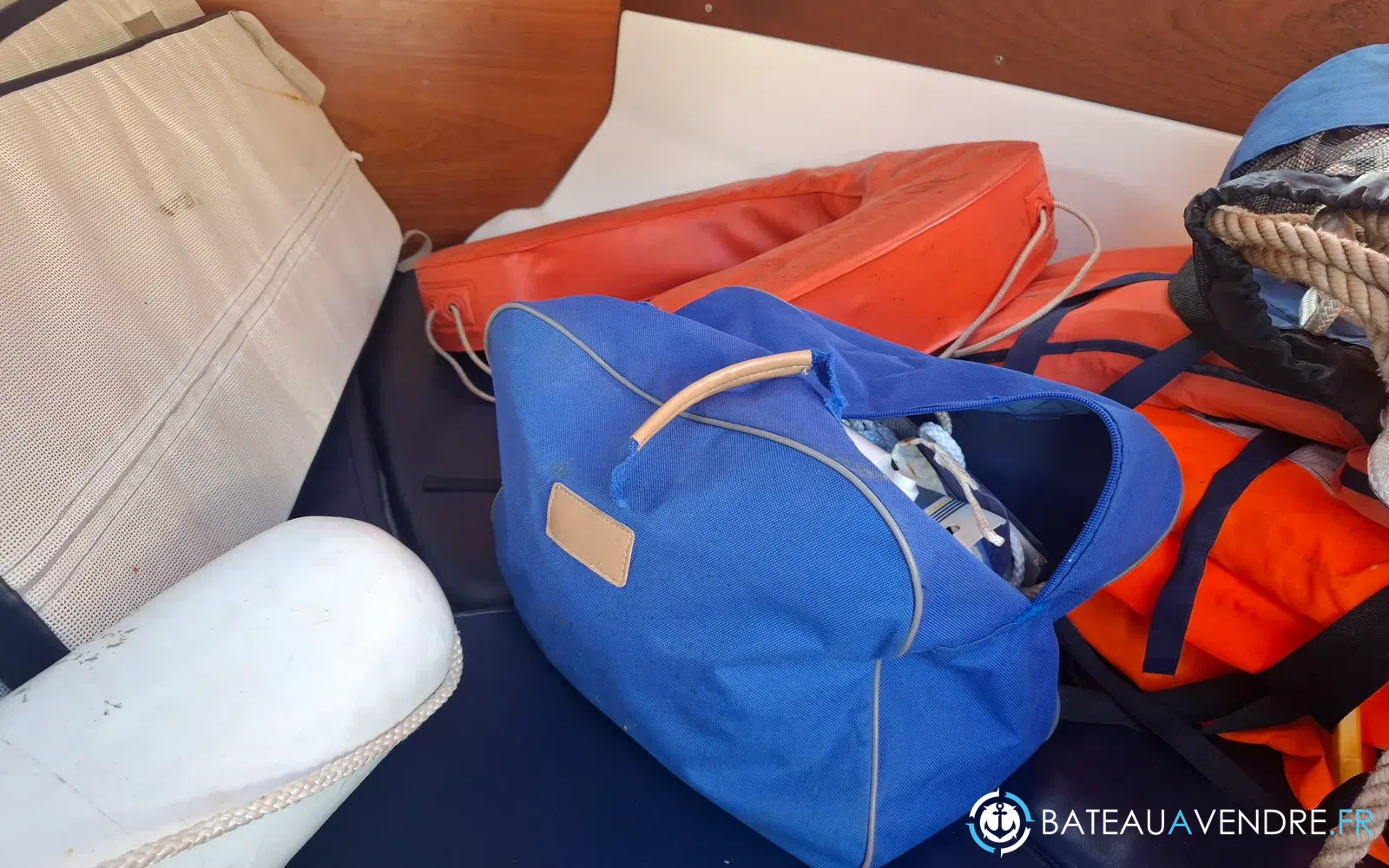 slider 26 Beneteau Flyer 550 Cabine