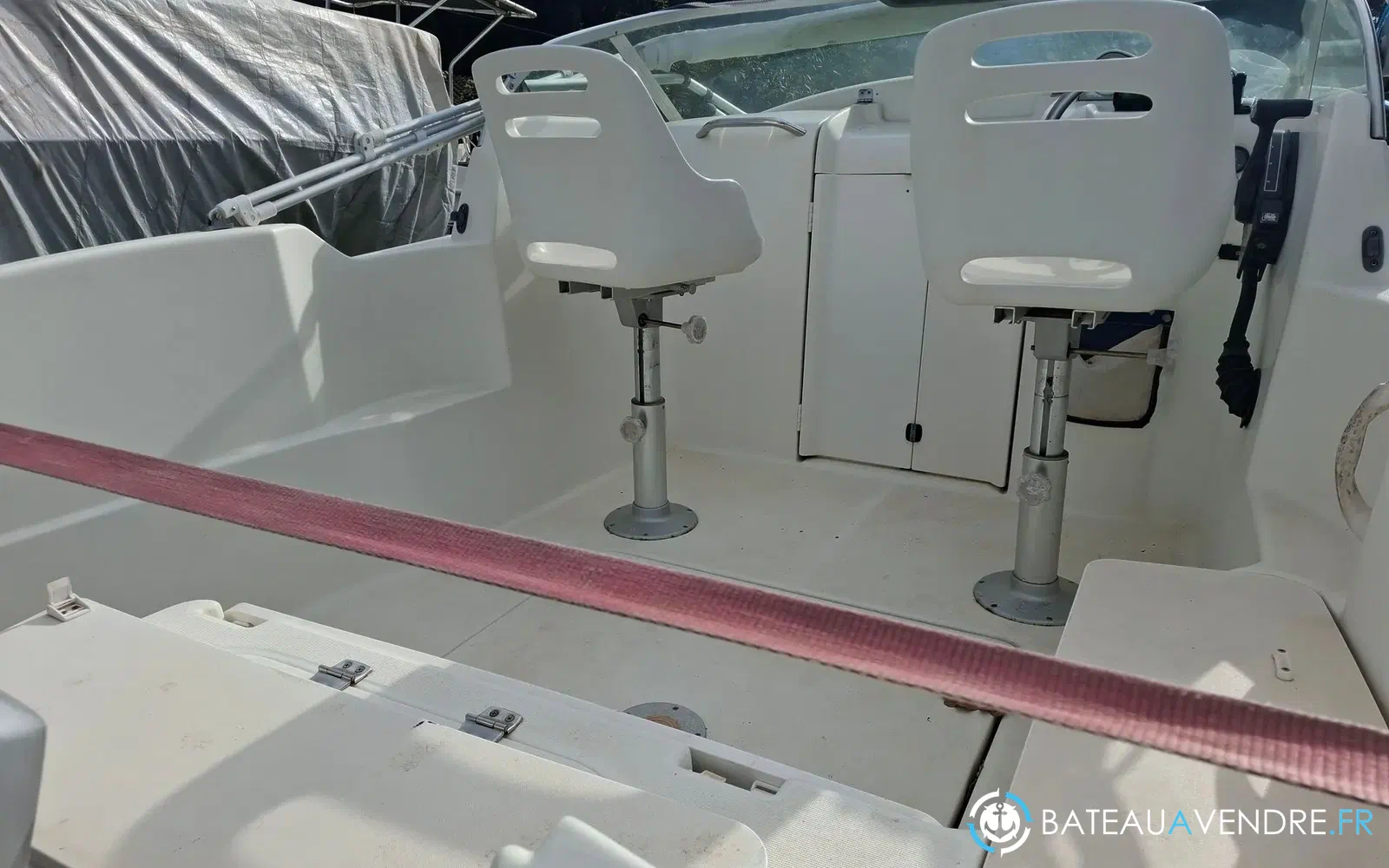 slider 6 Beneteau Flyer 550 Cabine