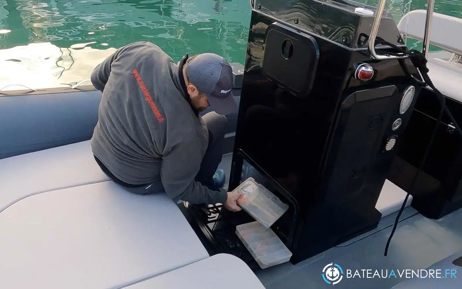 slider 10 Master 730 Fishing
