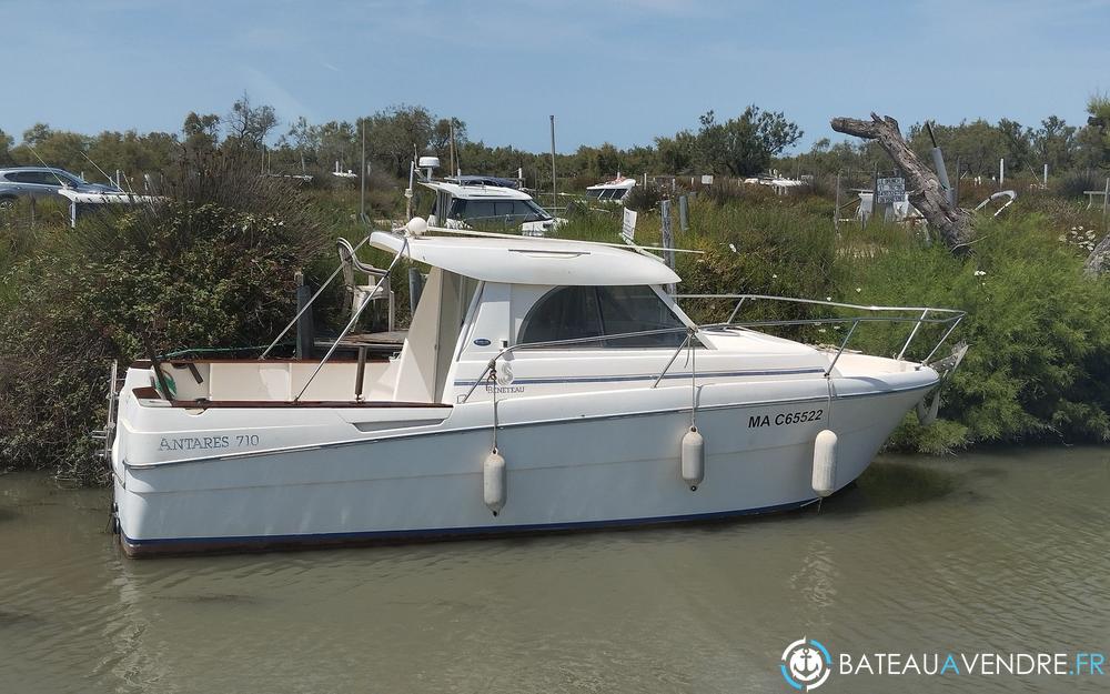 Beneteau Antares 710  photo de présentation