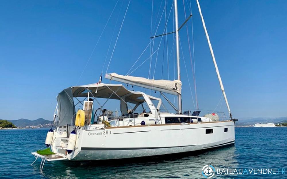 Beneteau Oceanis 38.1 photo 3