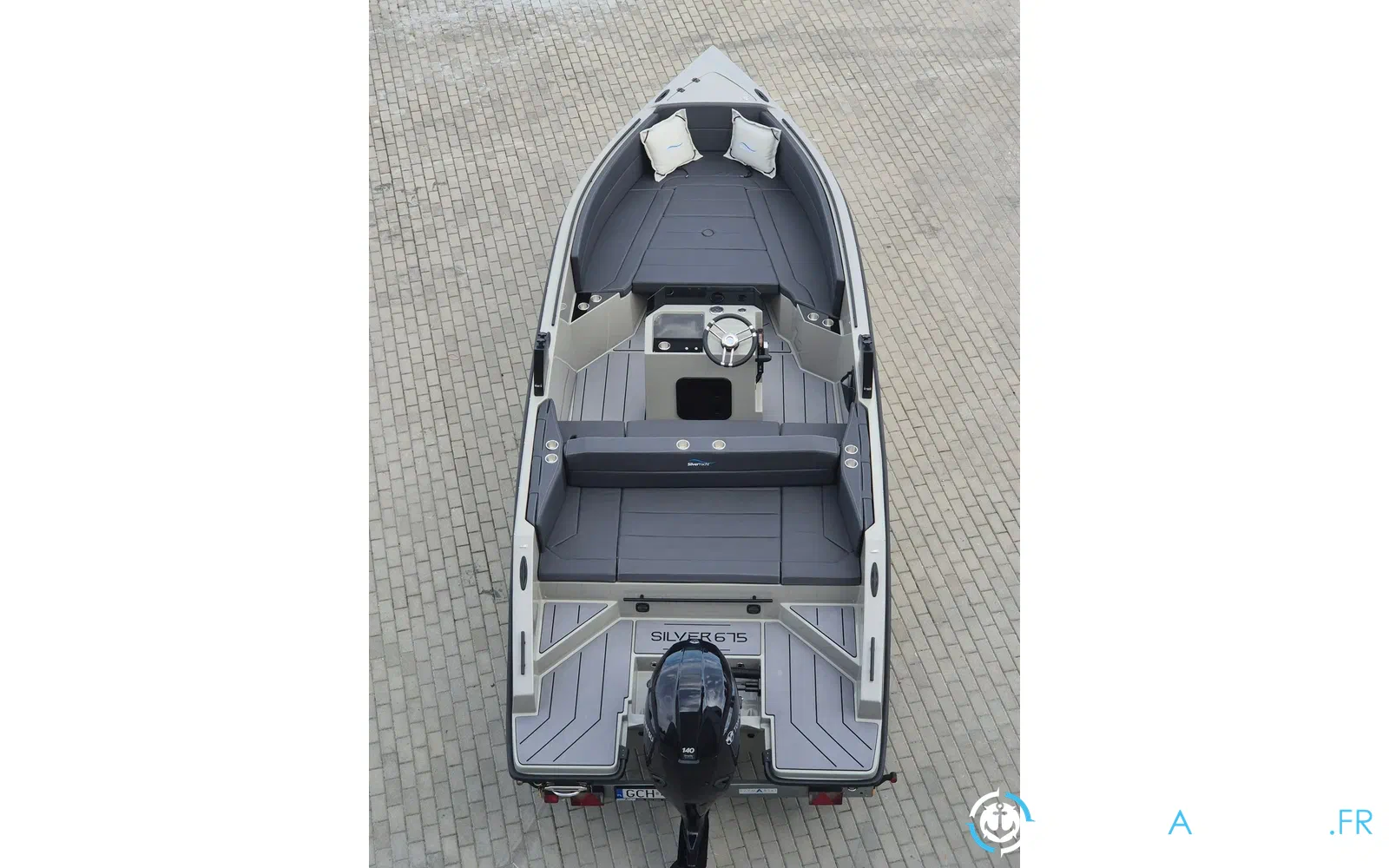slider 18 Silver Yacht Silver 675