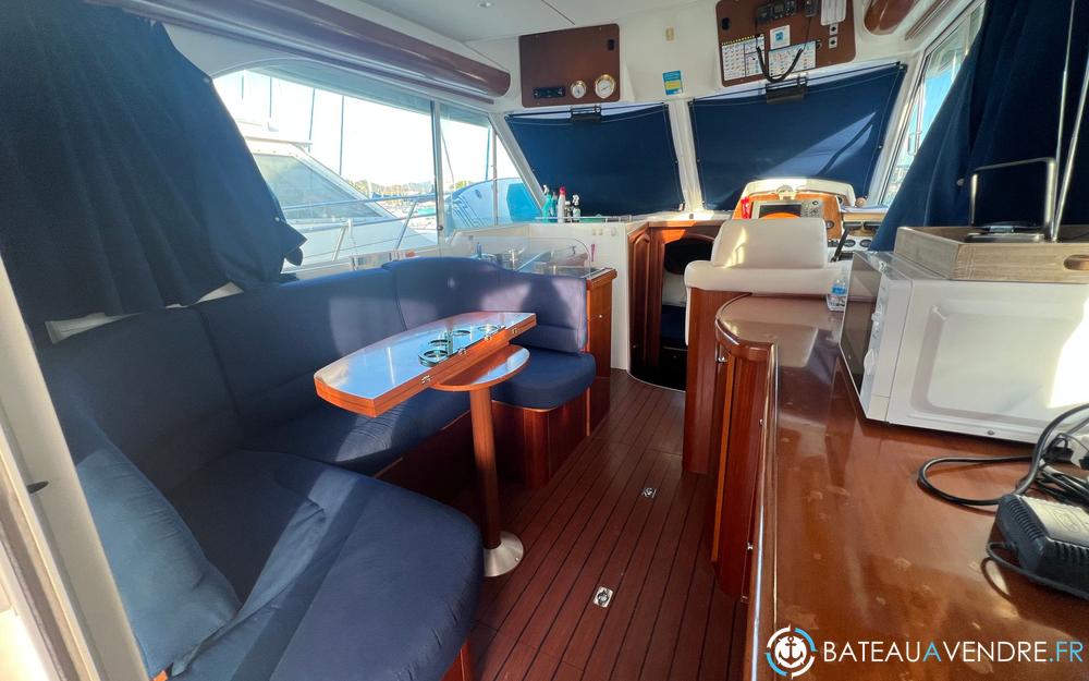 Beneteau Antares 980 Fly photo 5