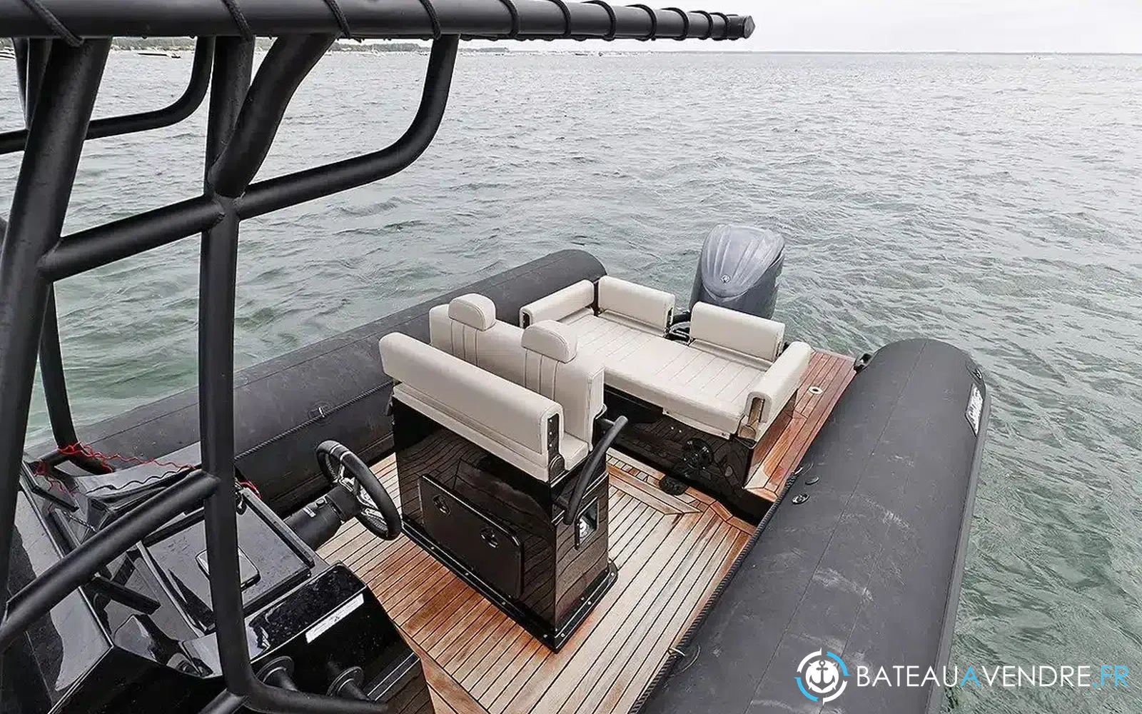 slider 5 Sea Water Phantom 260