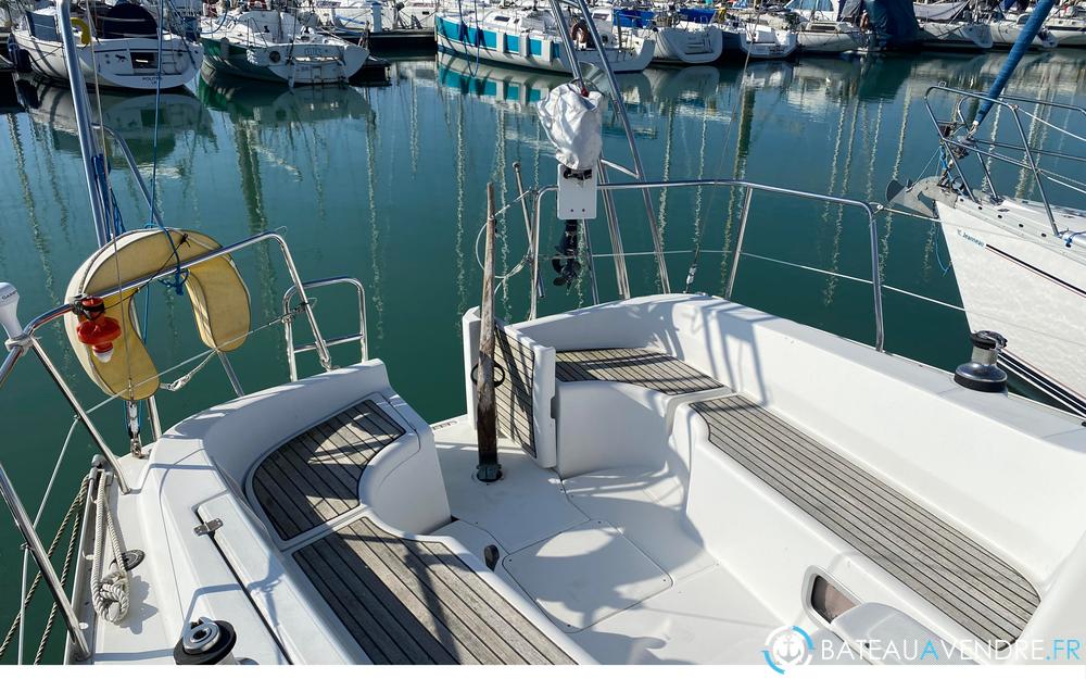 Beneteau Oceanis 323 Clipper  photo 2