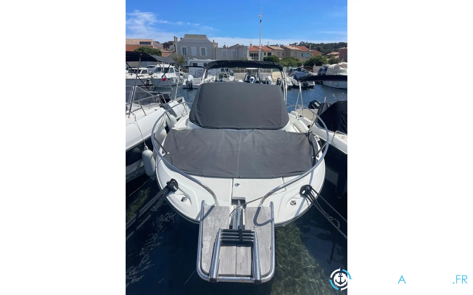 slider 3 Jeanneau Cap Camarat 9.0 WA