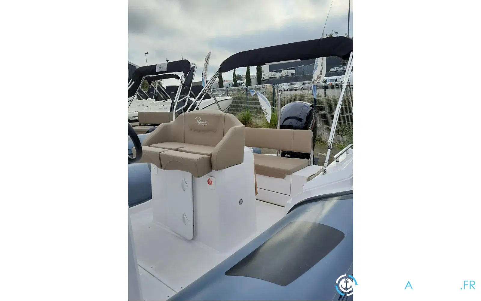slider 1 Ranieri Cayman 23 Sport