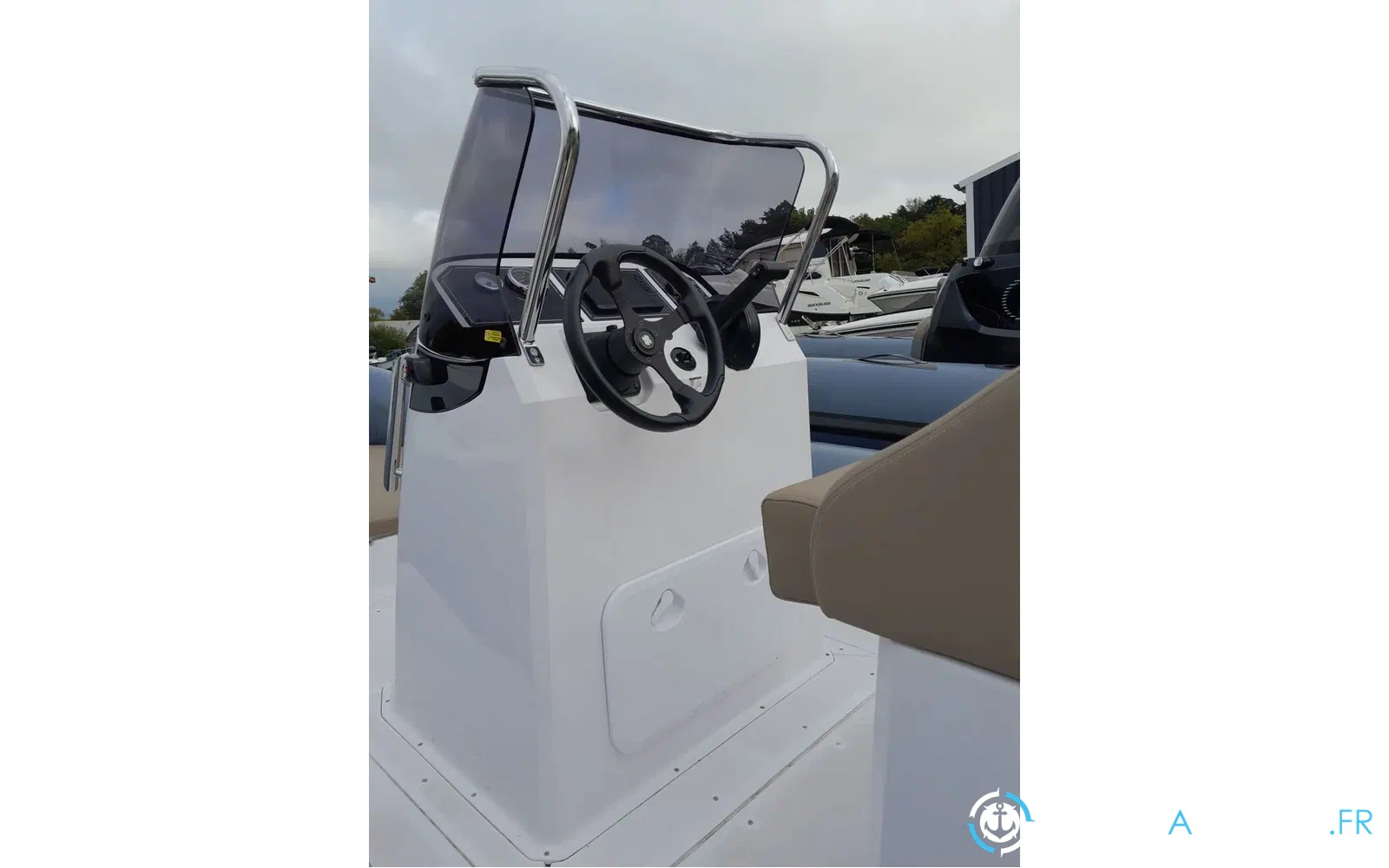 slider 2 Ranieri Cayman 23 Sport