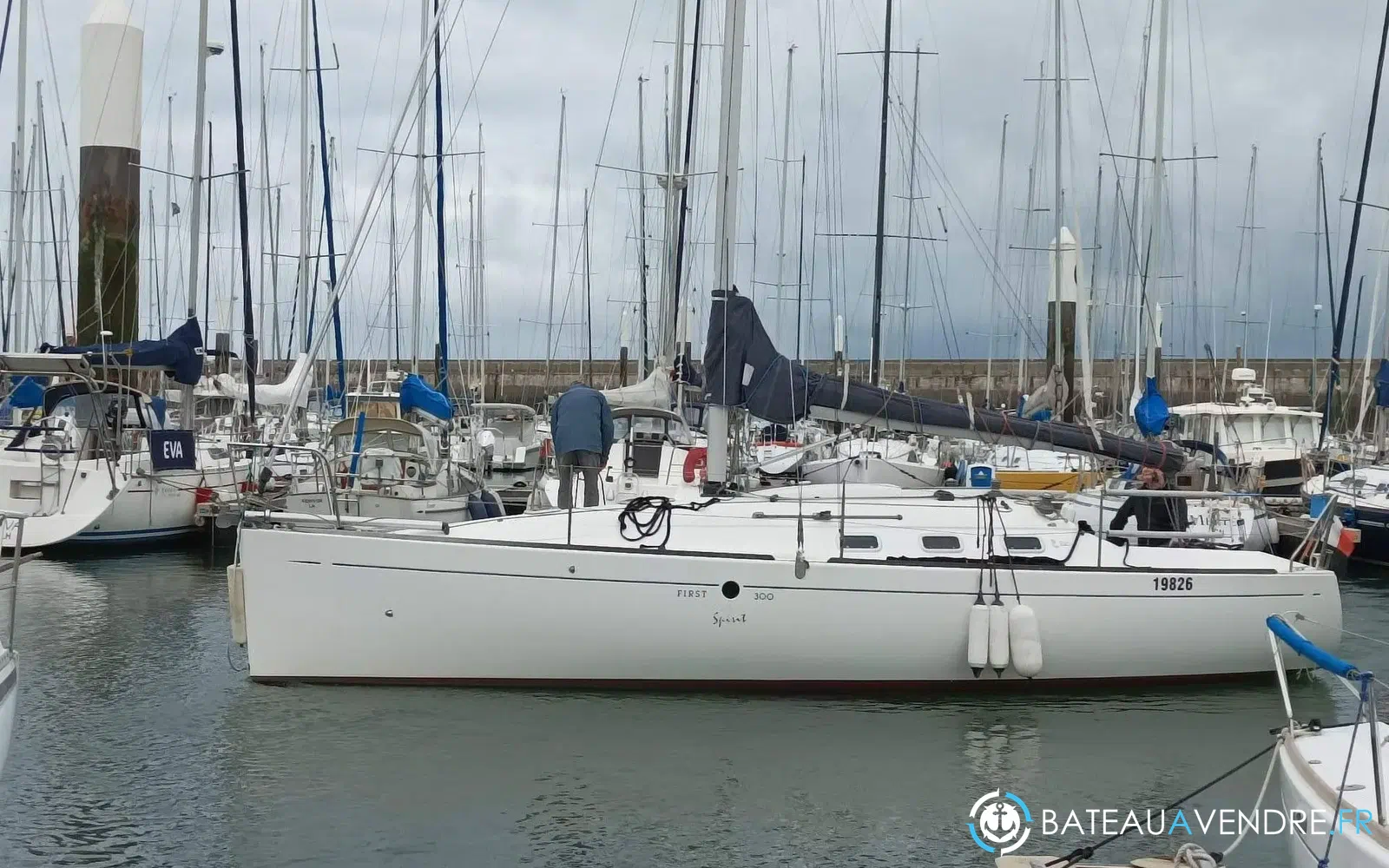 slider 0 Beneteau First 300 Spirit