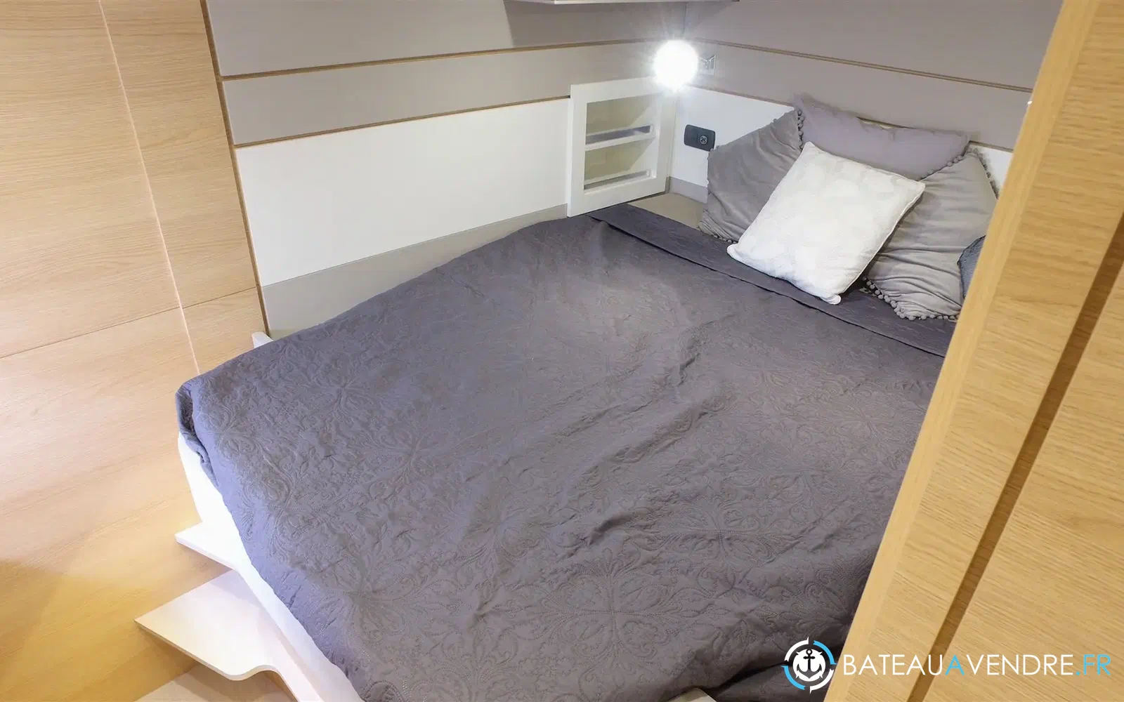slider 20 Aventura Yacht Indigo Yacht 45