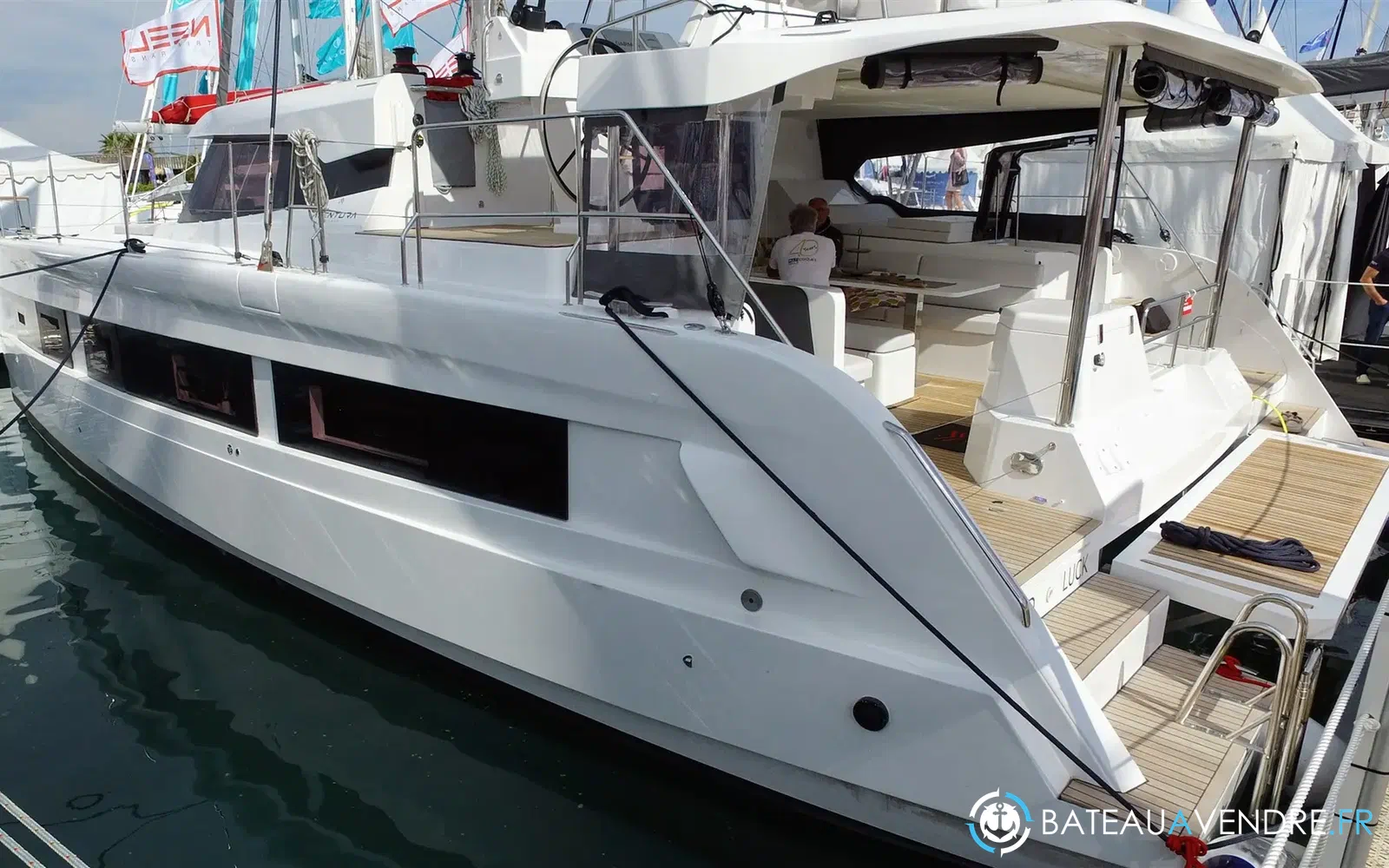 slider 2 Aventura Yacht Indigo Yacht 45