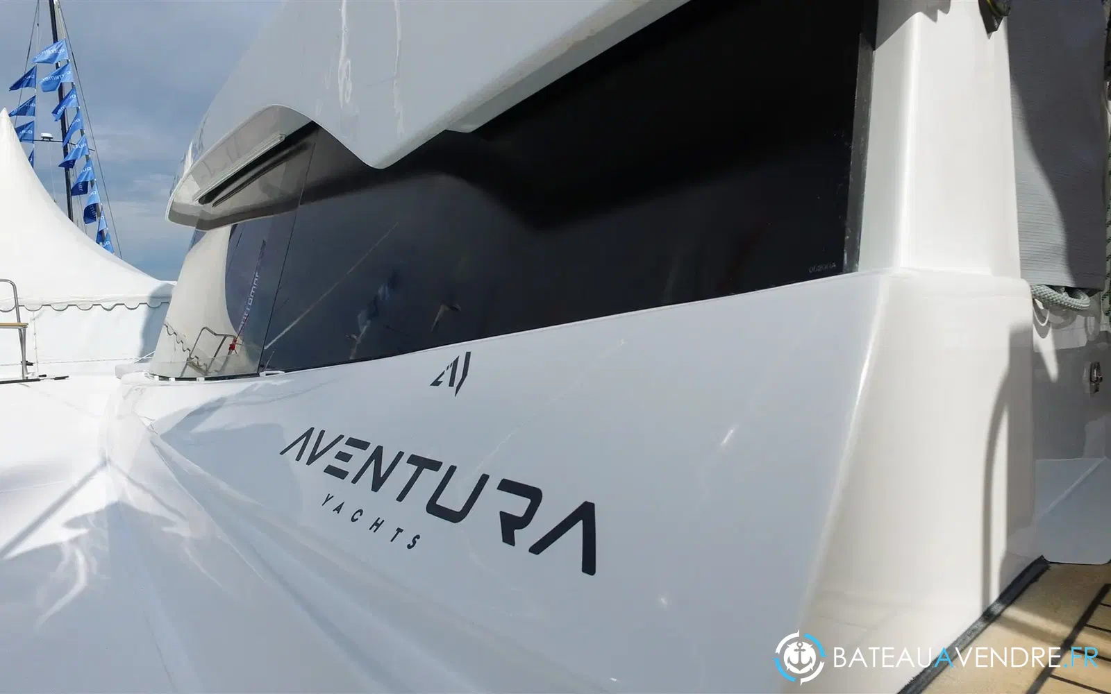 slider 6 Aventura Yacht Indigo Yacht 45