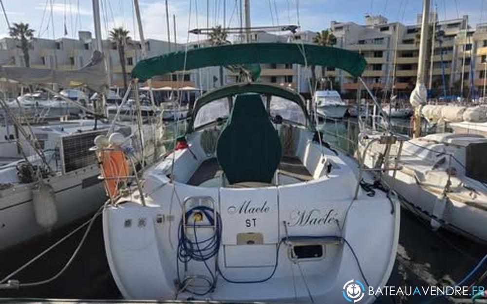 Beneteau Oceanis 321 photo 3