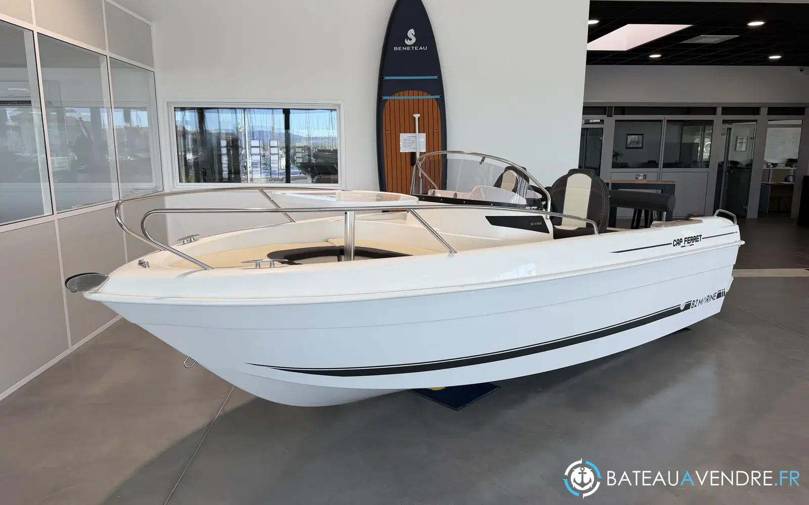 slider 0 B2 Marine Cap Ferret 522 Open