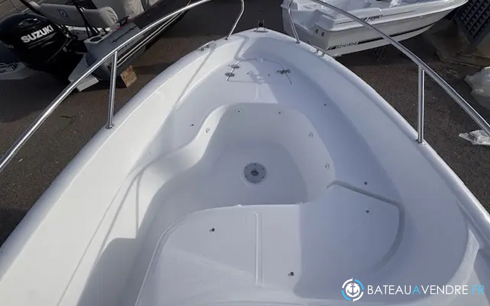 slider 8 B2 Marine Cap Ferret 522 Open