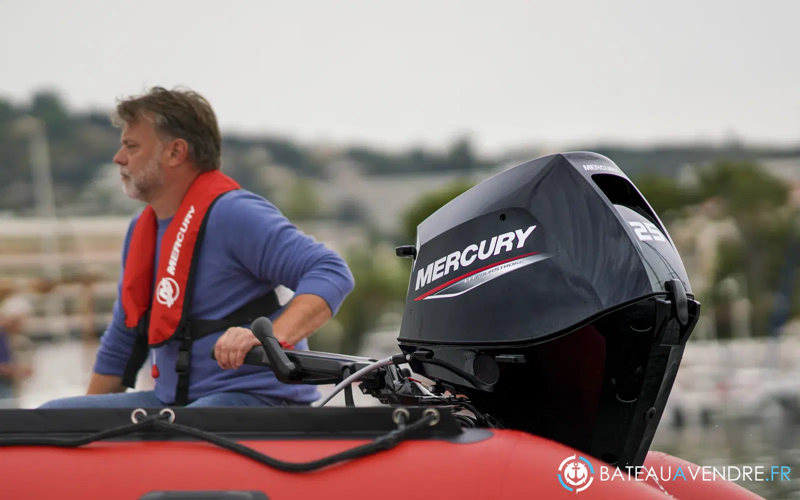 slider 0 Fourstroke 25 CV EFI