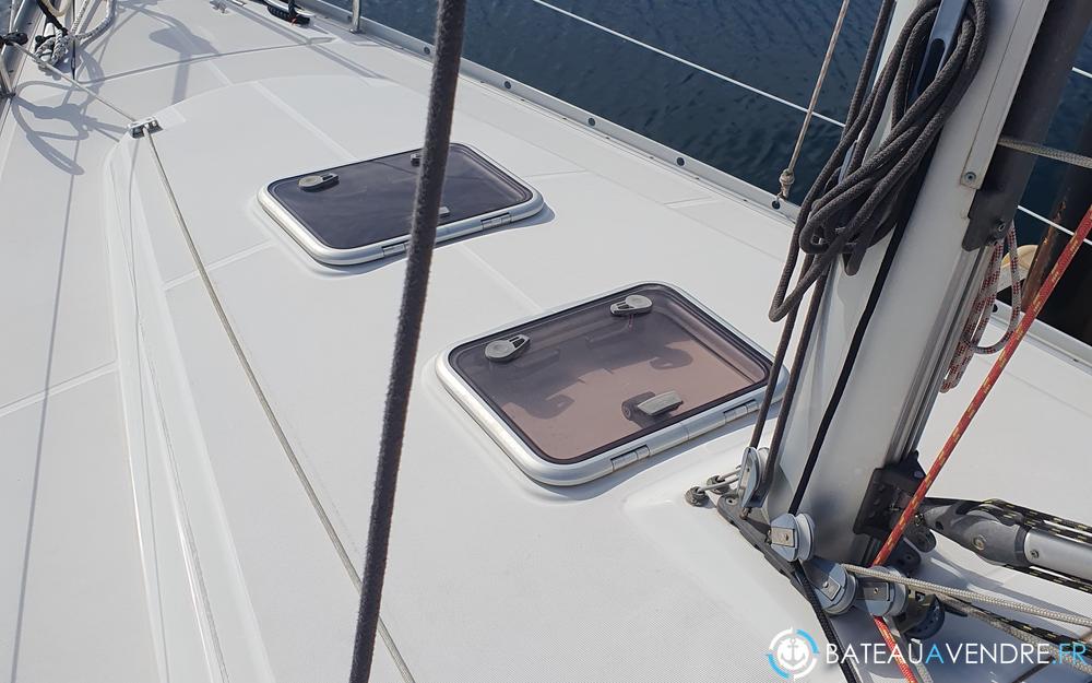 Beneteau Oceanis 323 Clipper photo 4