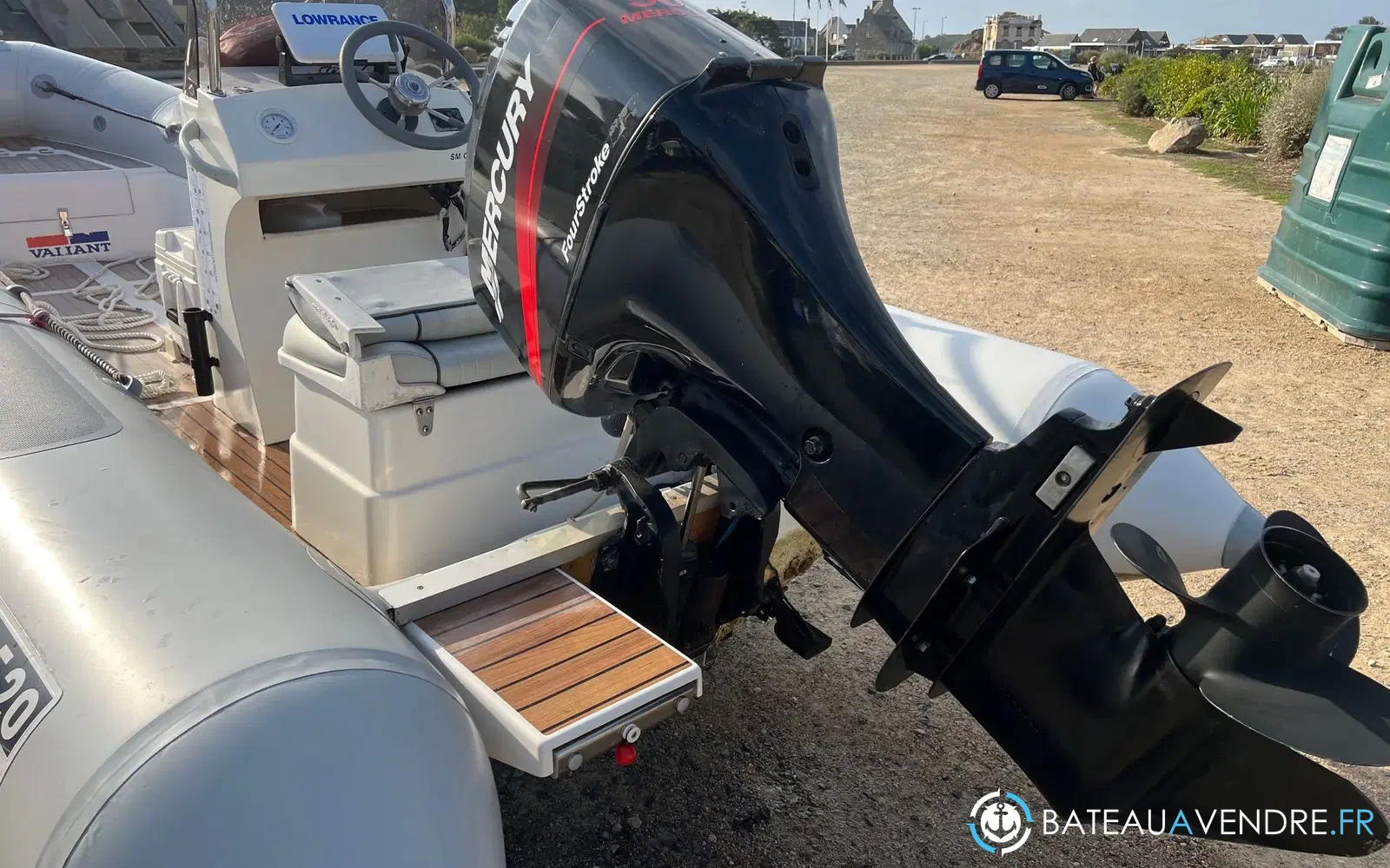 slider 1 Valiant 520 Vanguard