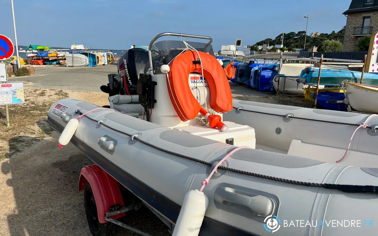 slider 3 Valiant 520 Vanguard