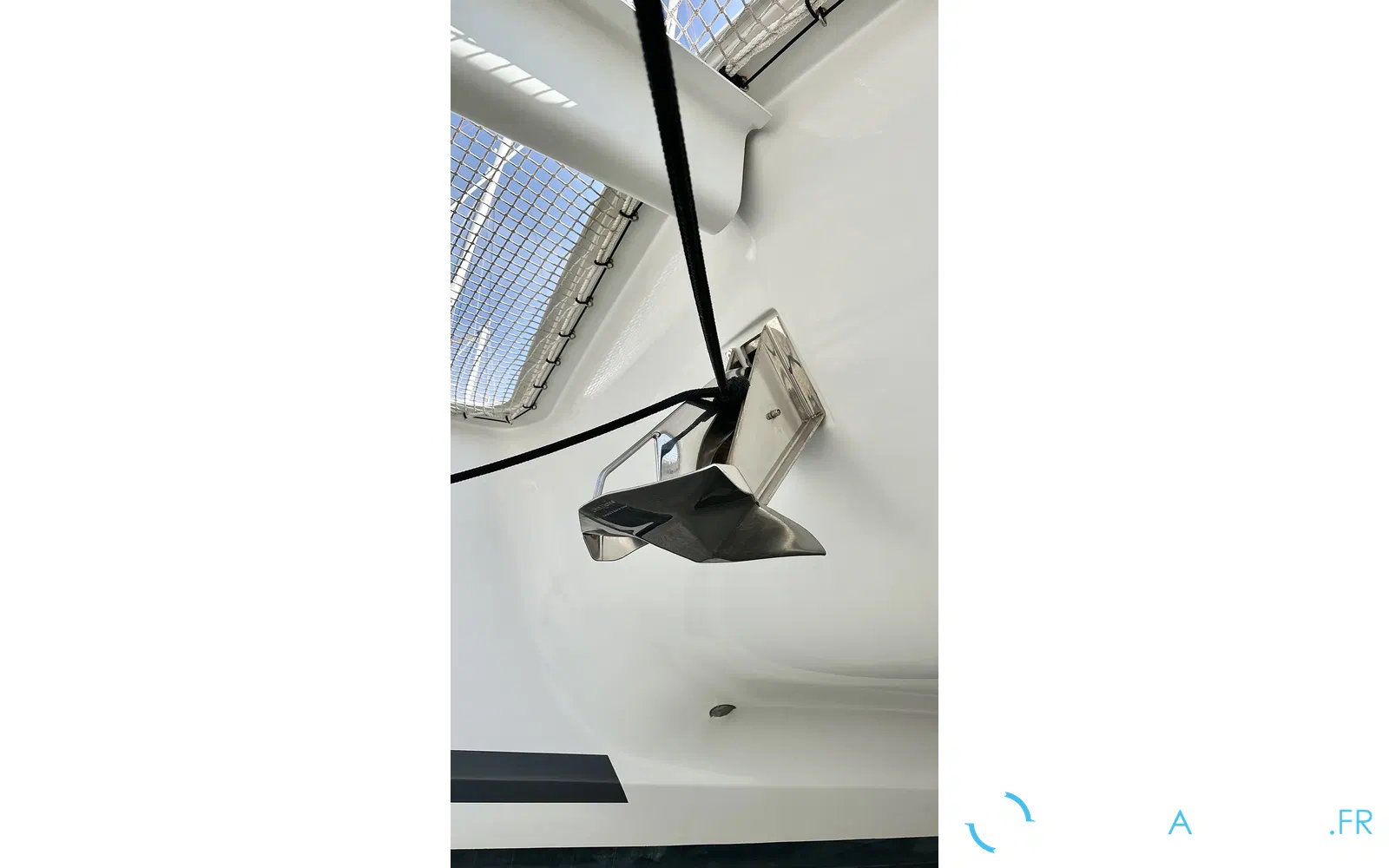 slider 10 Fountaine Pajot Isla 40