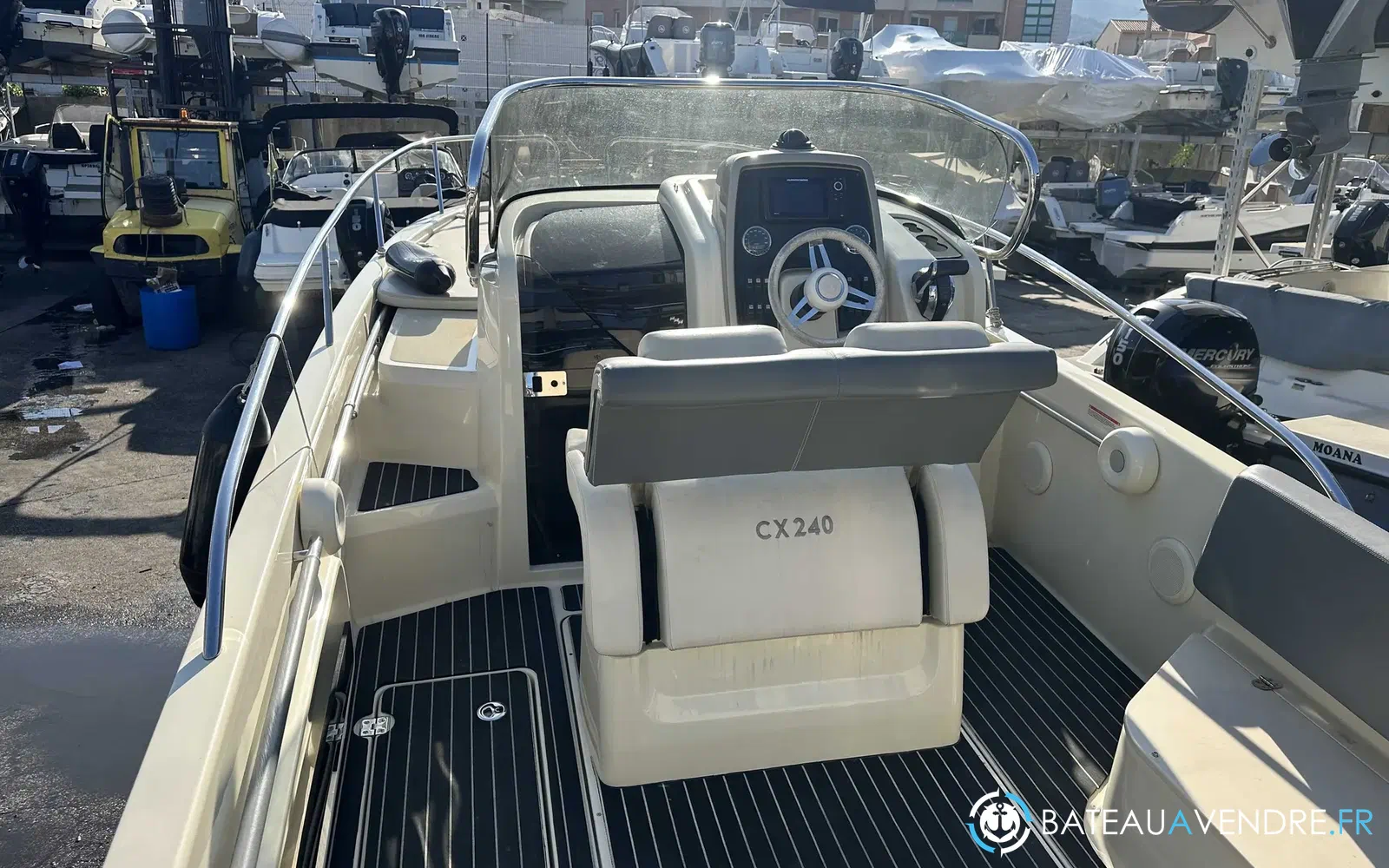 slider 6 Invictus 240 CX