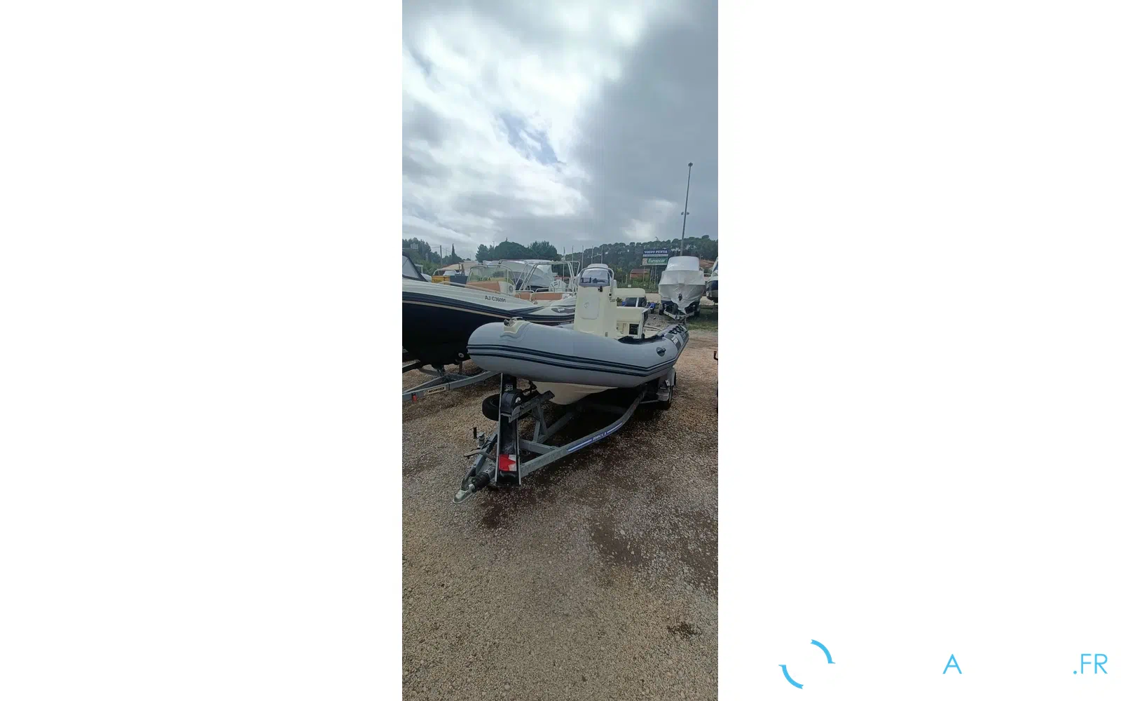 slider 4 Bombard Explorer 550 Open Limited