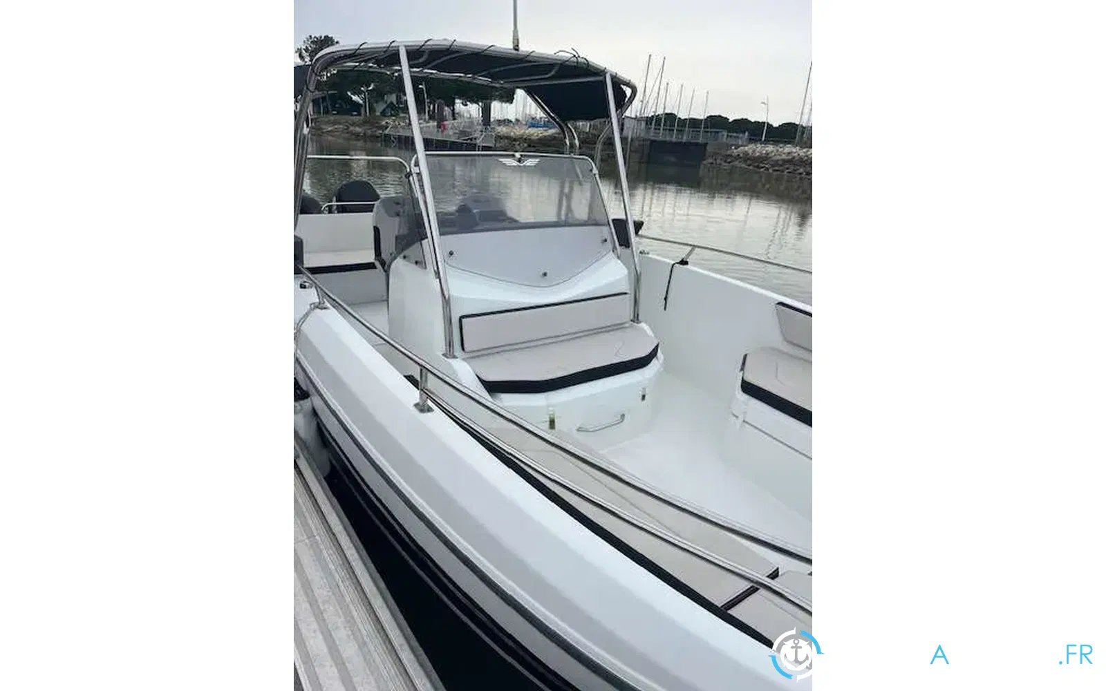 slider 1 Beneteau Flyer 7.7 SPACEdeck