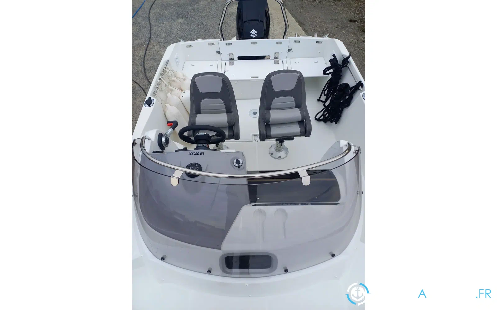 slider 11 Jeanneau Cap Camarat 5.5 WA Serie 2