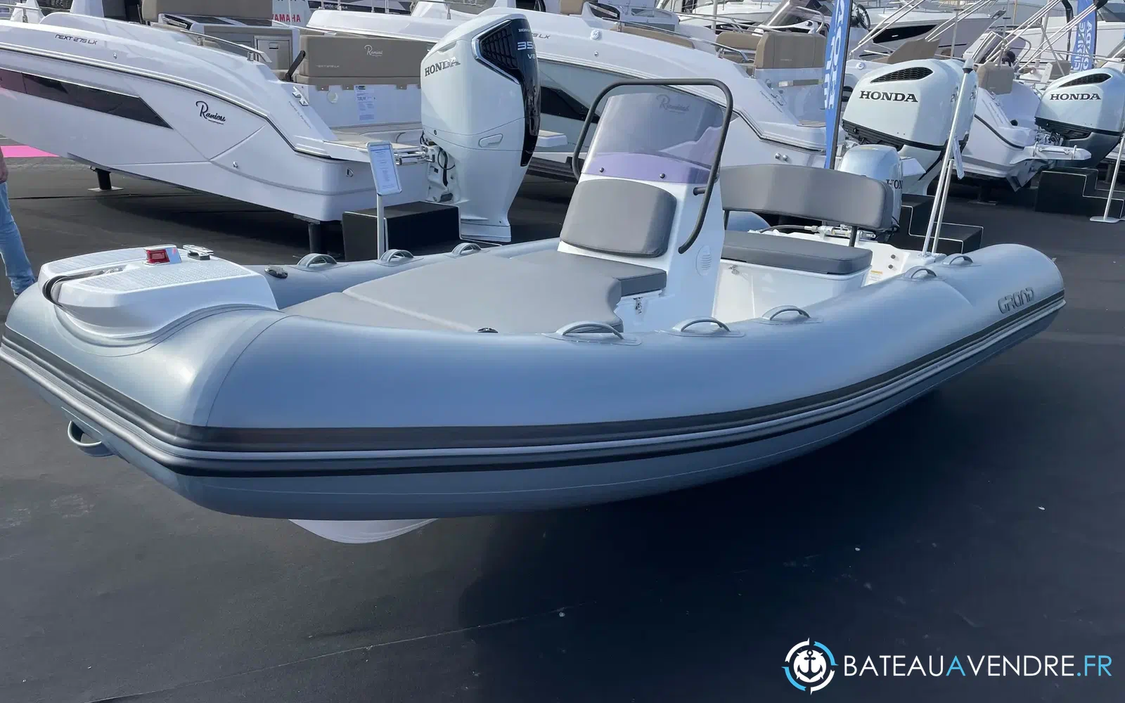 slider 1 Grand Silver Line 470