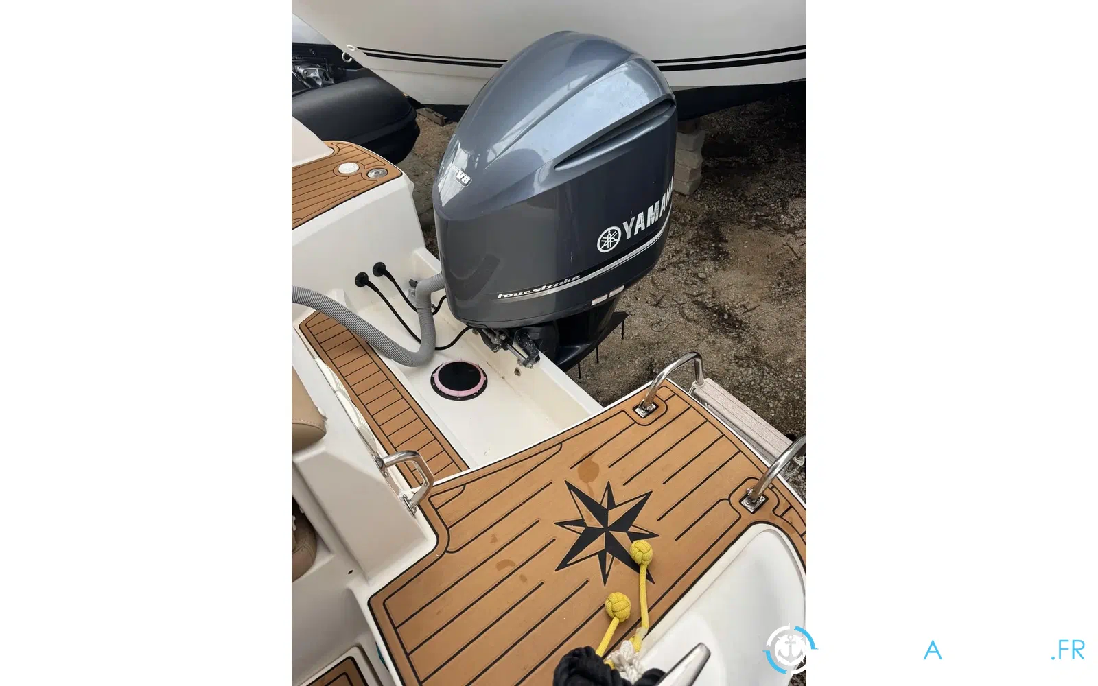 slider 1 MOTEUR YAMAHA 350CV