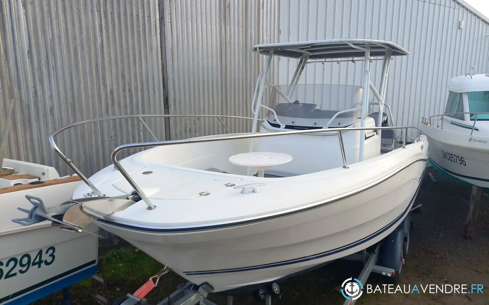 slider 1 Jeanneau Cap Camarat 7.5 CC