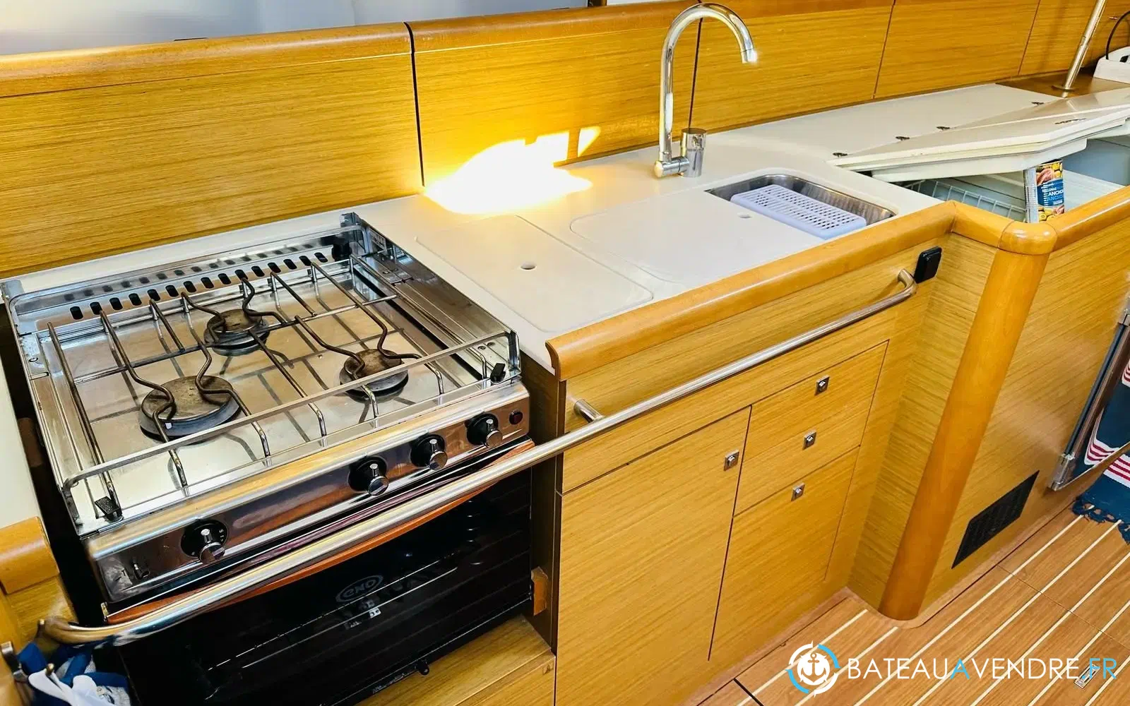slider 15 Jeanneau Sun Odyssey 49 i