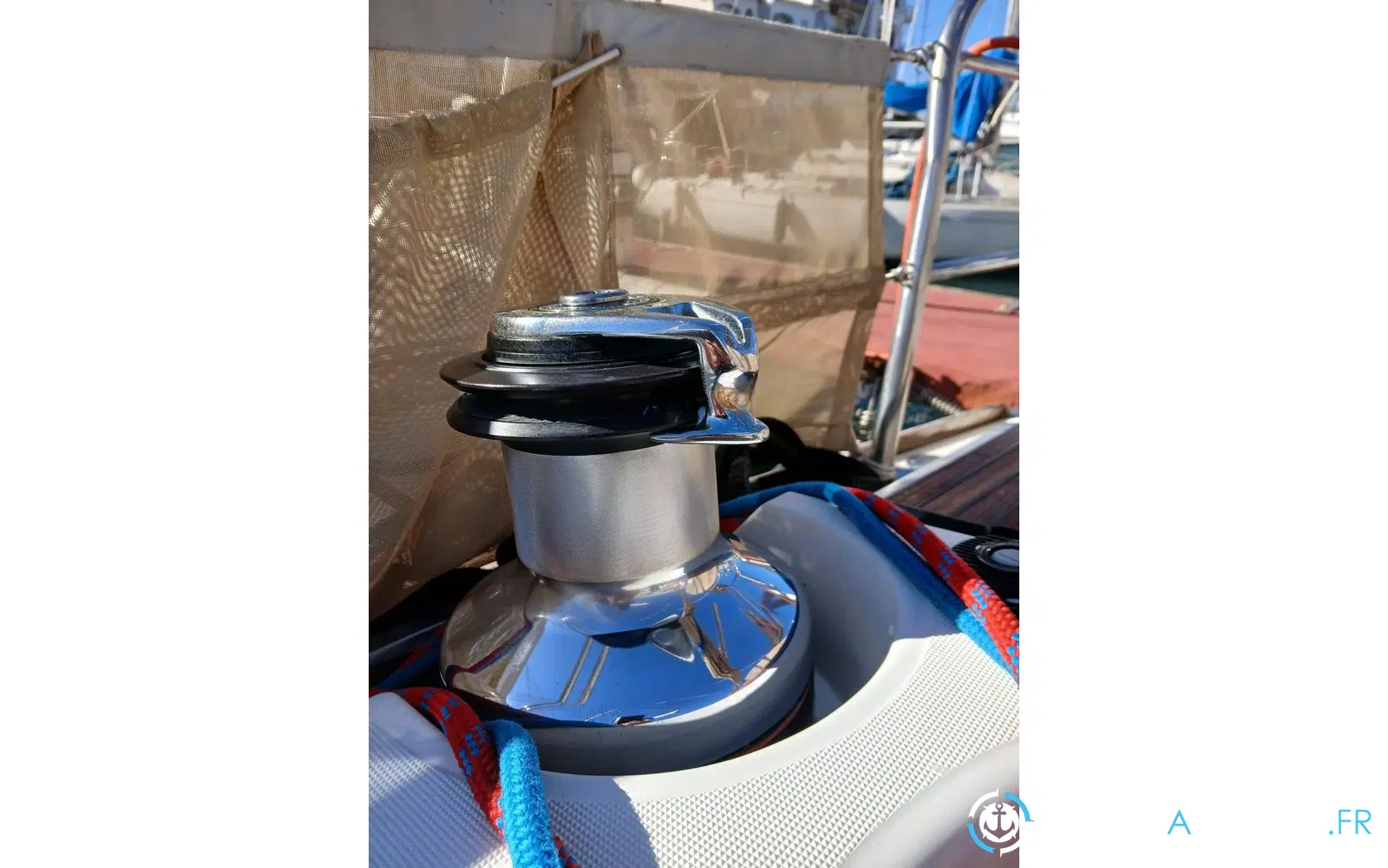 slider 26 Jeanneau Sun Odyssey 49 i