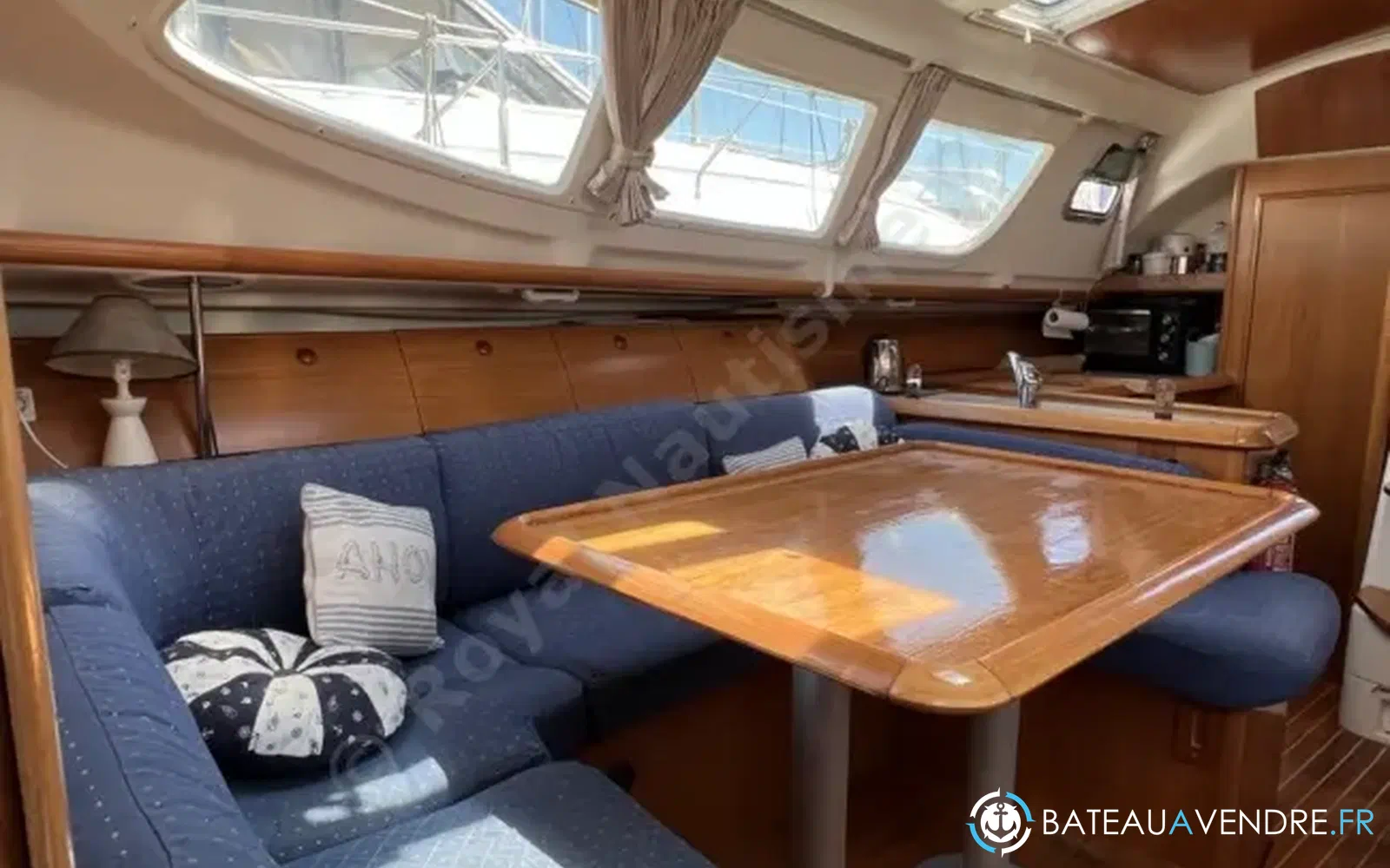 slider 14 Jeanneau Sun Odyssey 40 DS