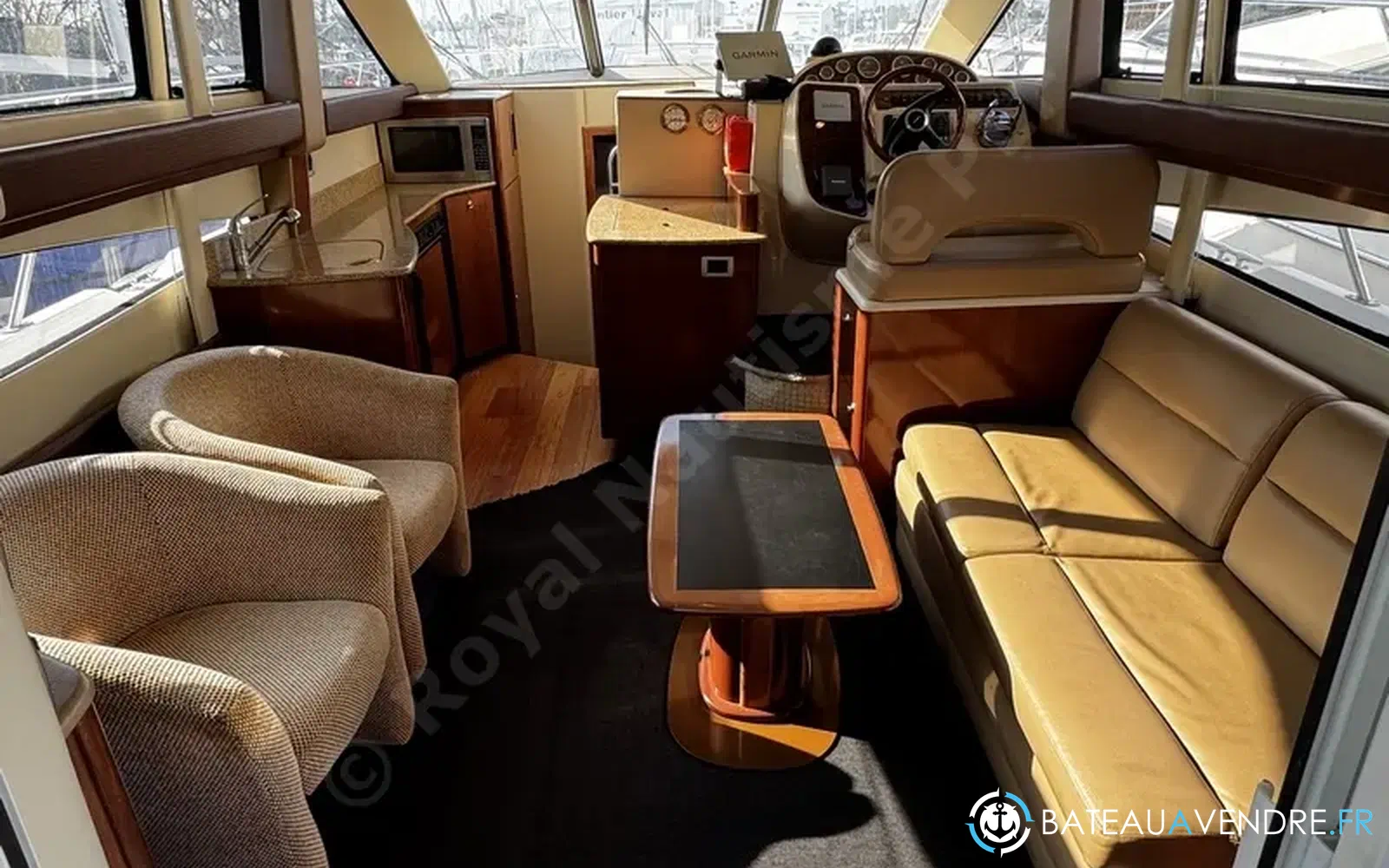 slider 8 Meridian Yacht Sedan 341