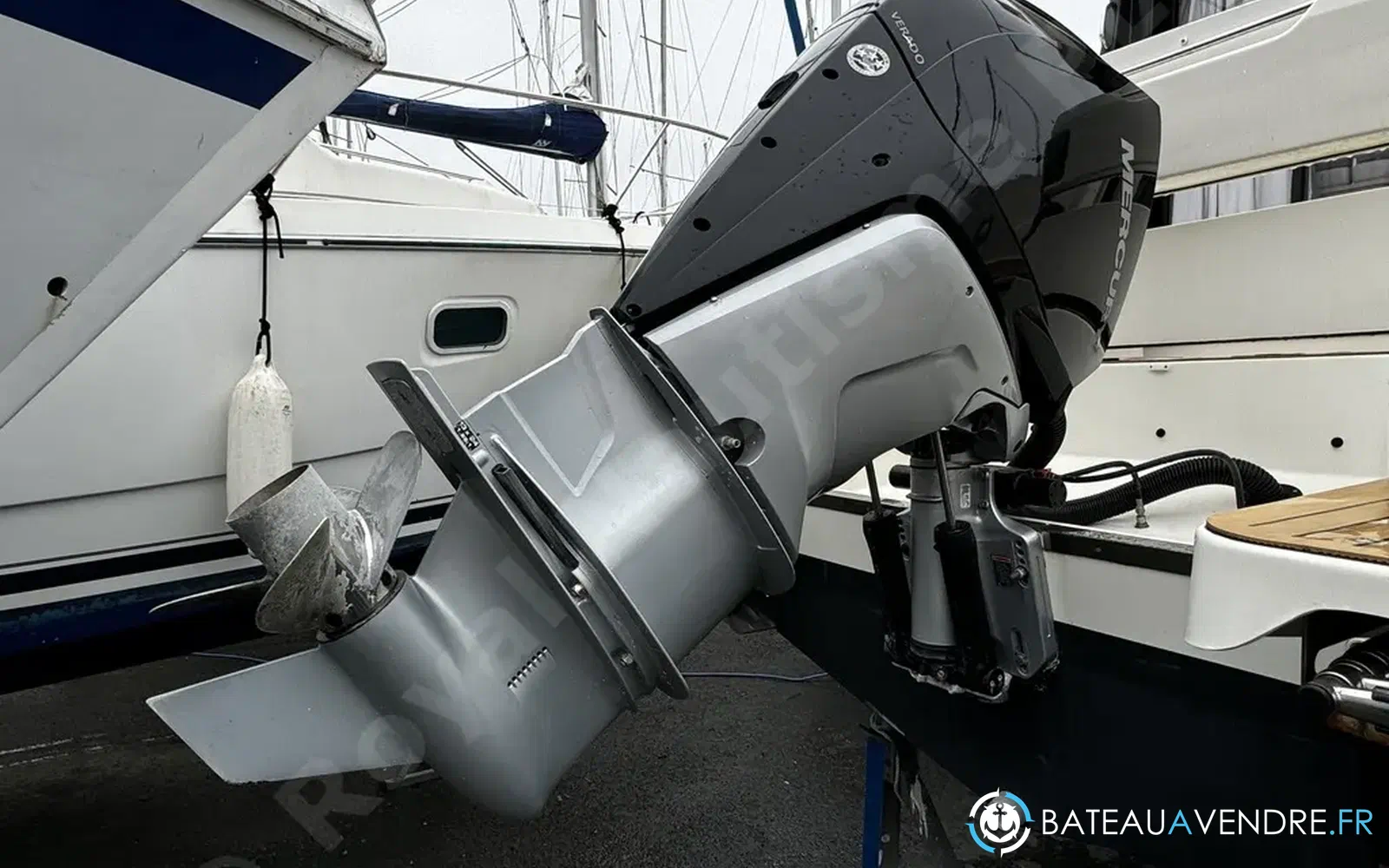 slider 8 Quicksilver Activ 905 Weekend