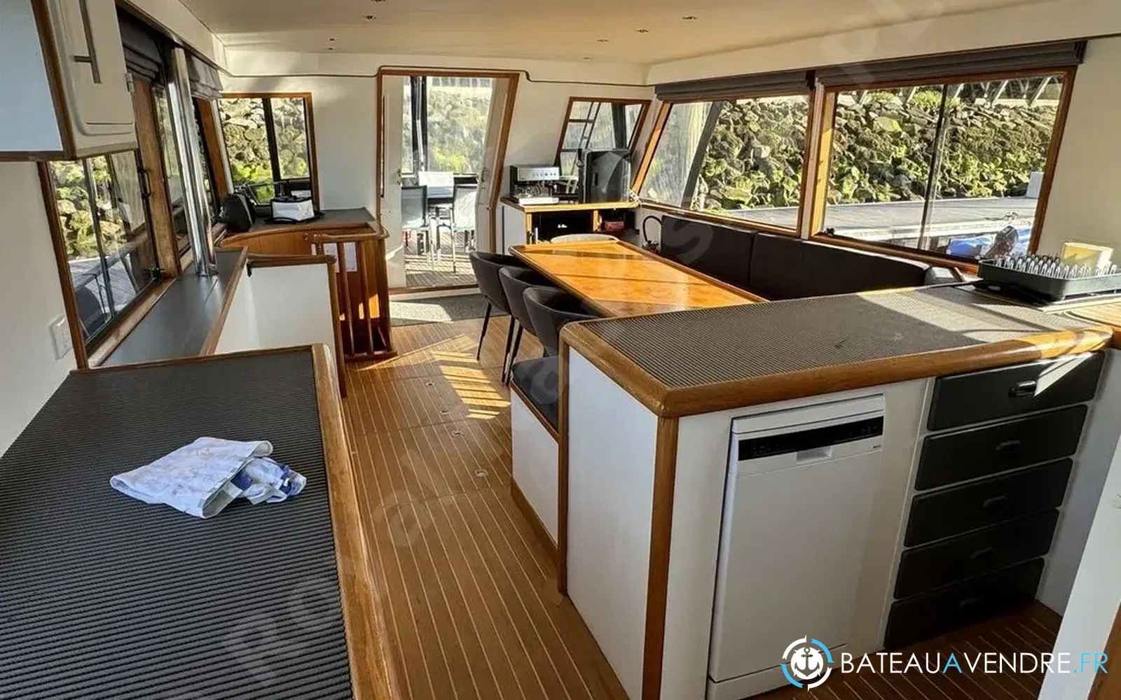 slider 11 Tania Yacht Tania 55