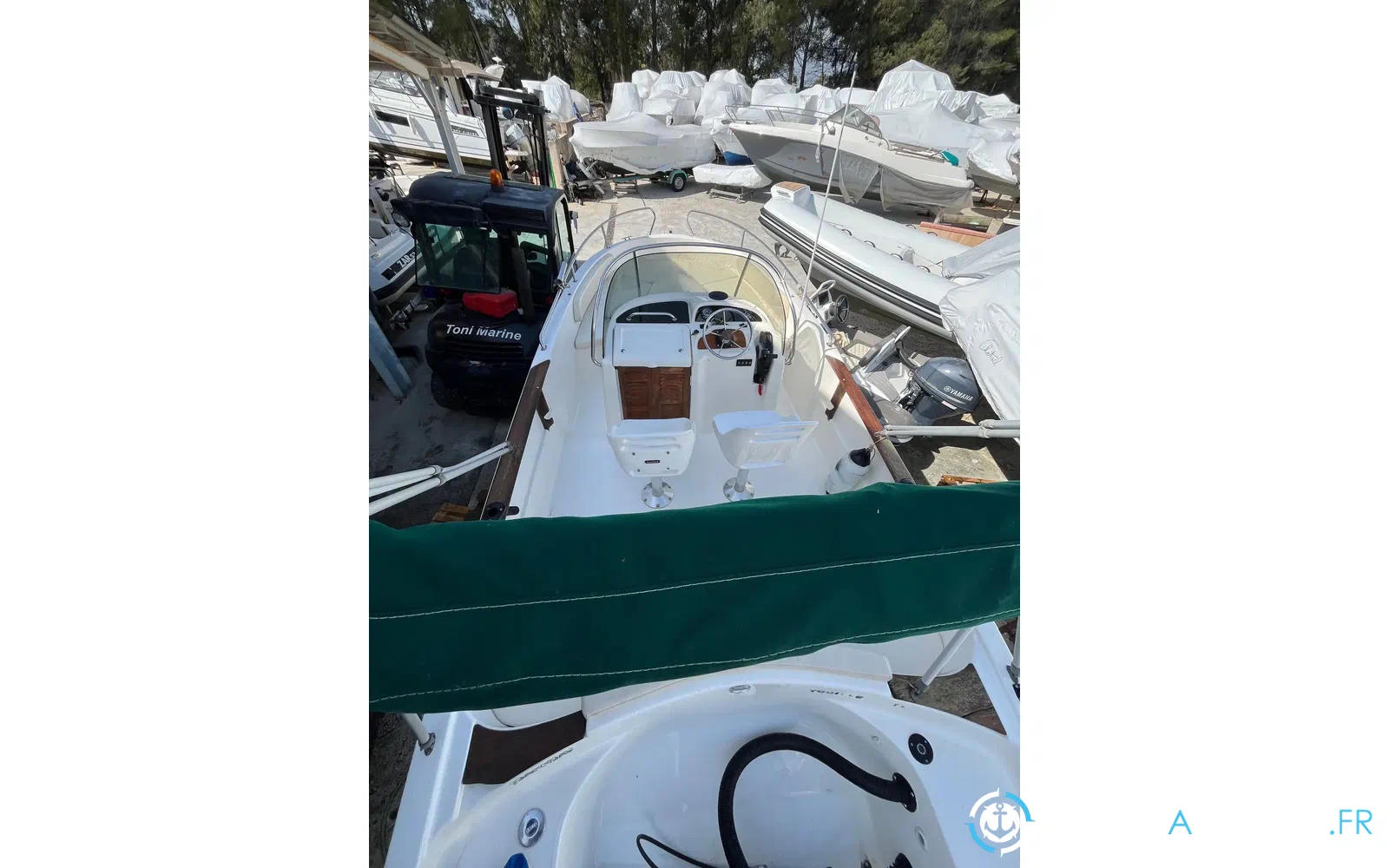 slider 3 Jeanneau Cap Camarat 625