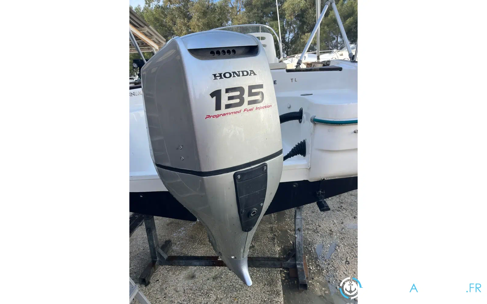 slider 17 Jeanneau Cap Camarat 625