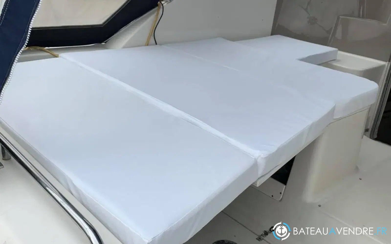 slider 5 Bayliner Cierra 2855