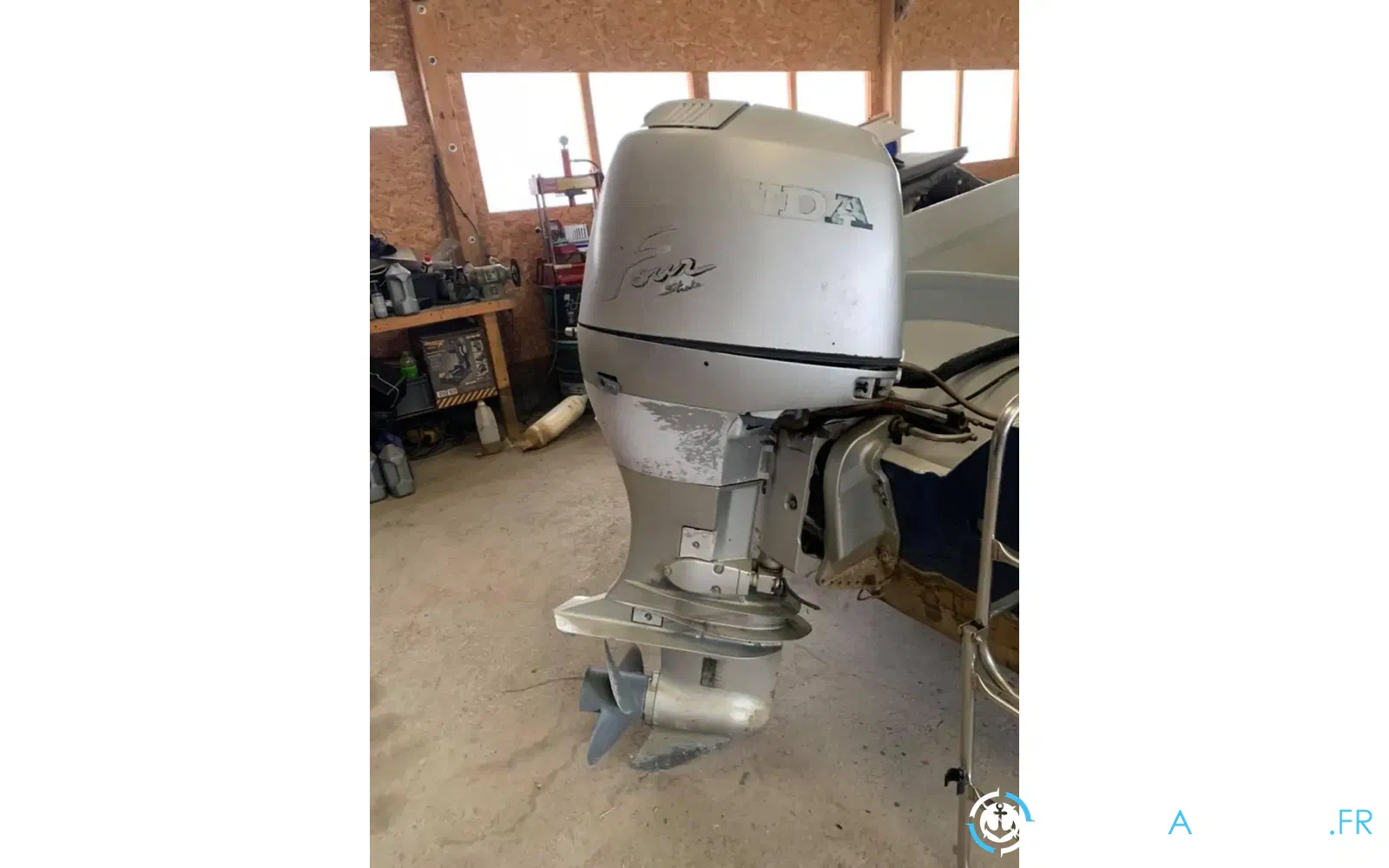 slider 6 Trident Marine Plate