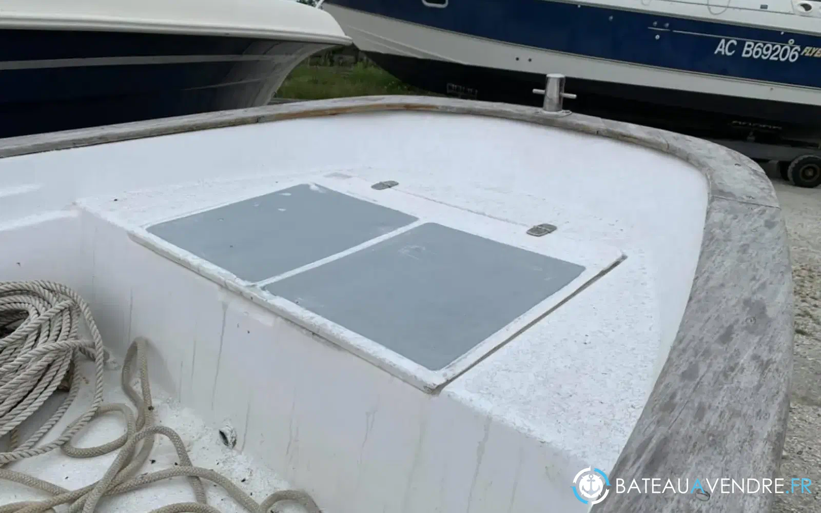 slider 4 Plate Polyester