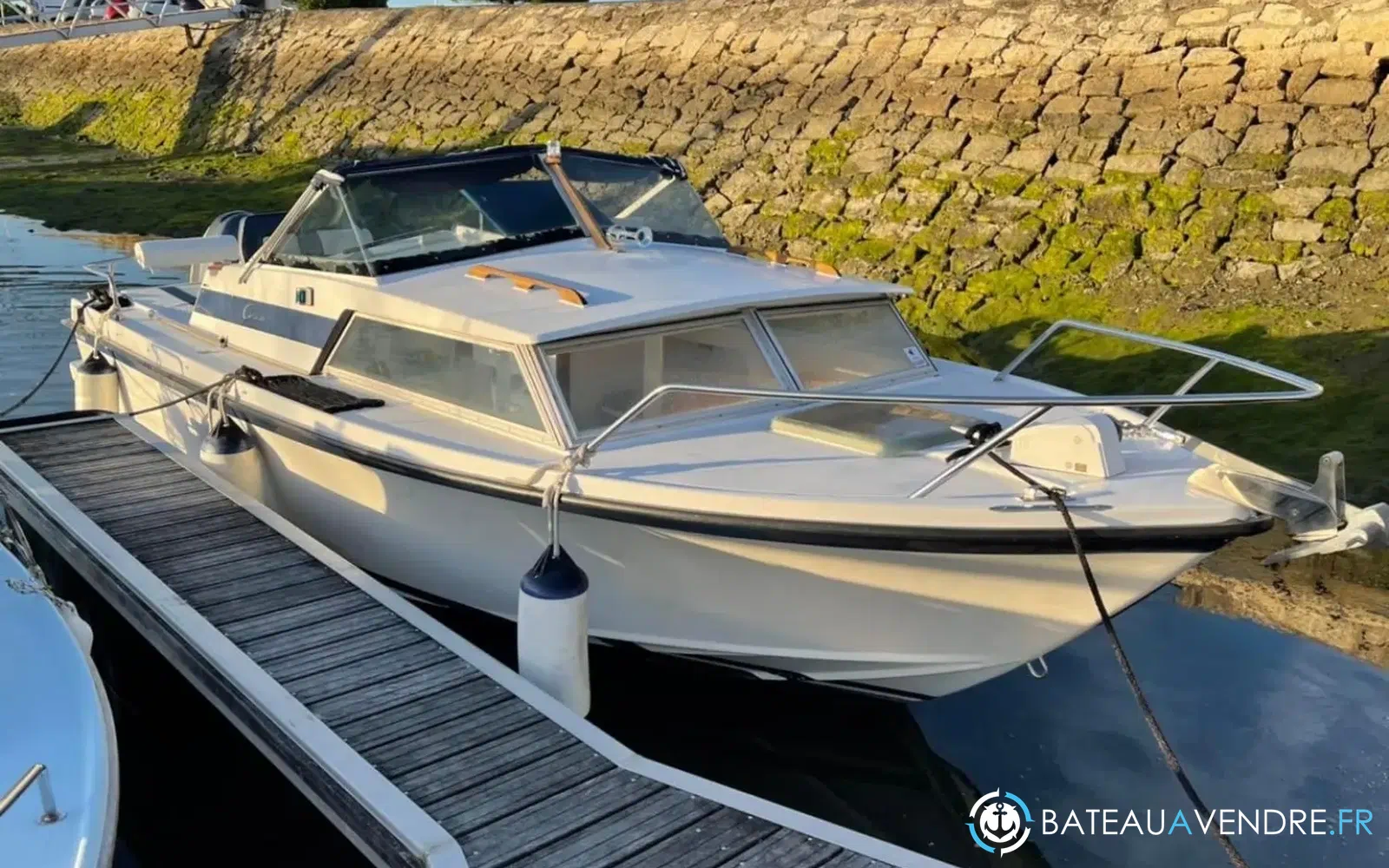slider 0 Yachting France Arcoa 680