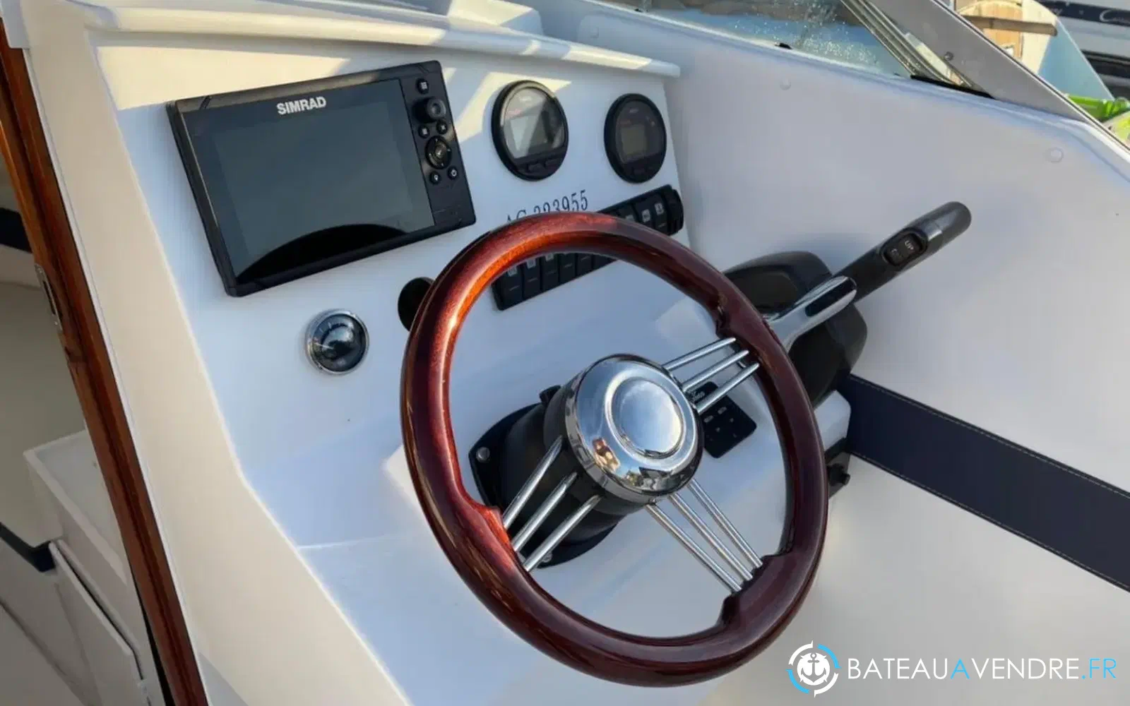 slider 9 Yachting France Arcoa 680
