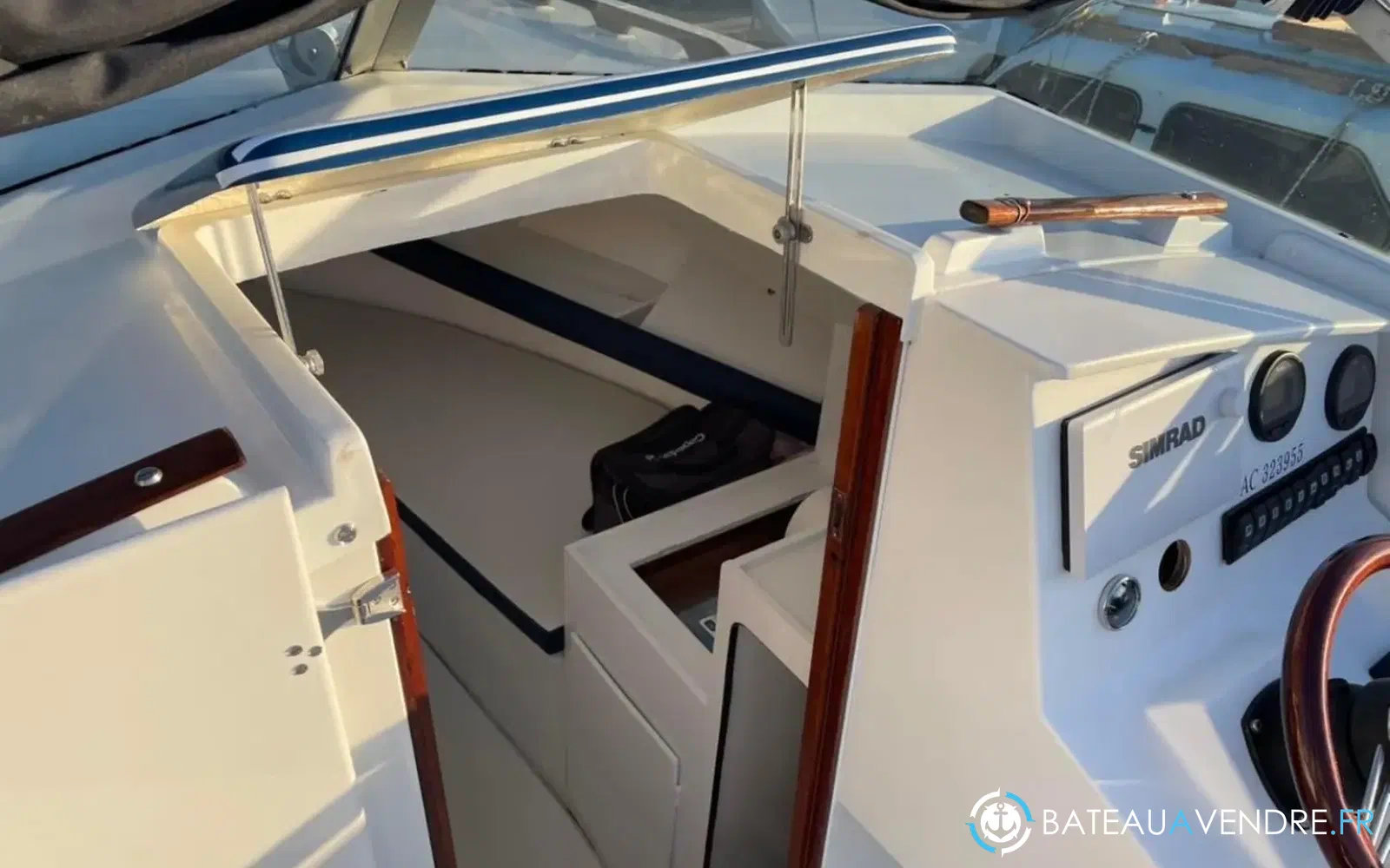 slider 10 Yachting France Arcoa 680