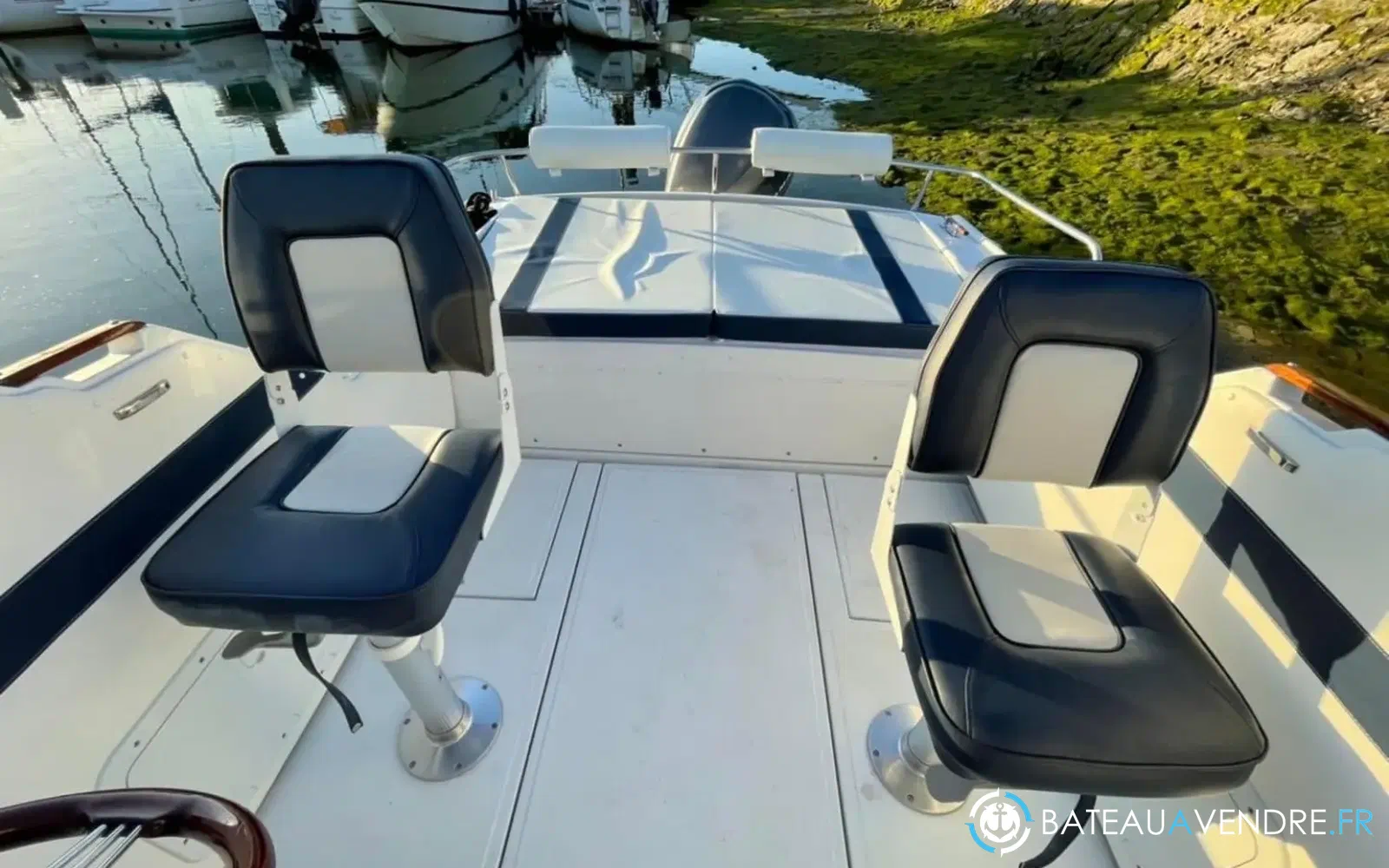 slider 8 Yachting France Arcoa 680